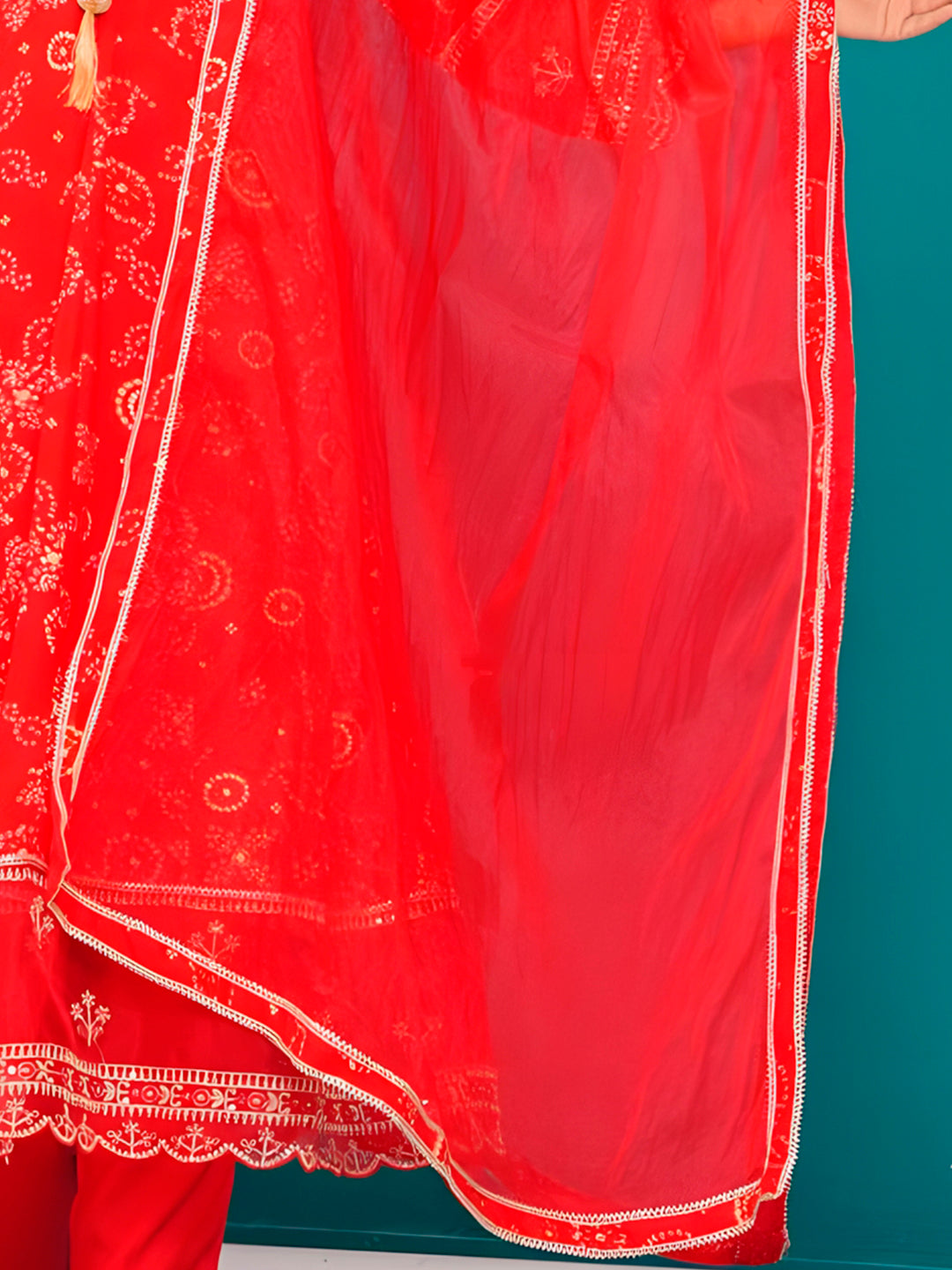 Embroidered & Bandhani Printed Kurta with pant & dupatta