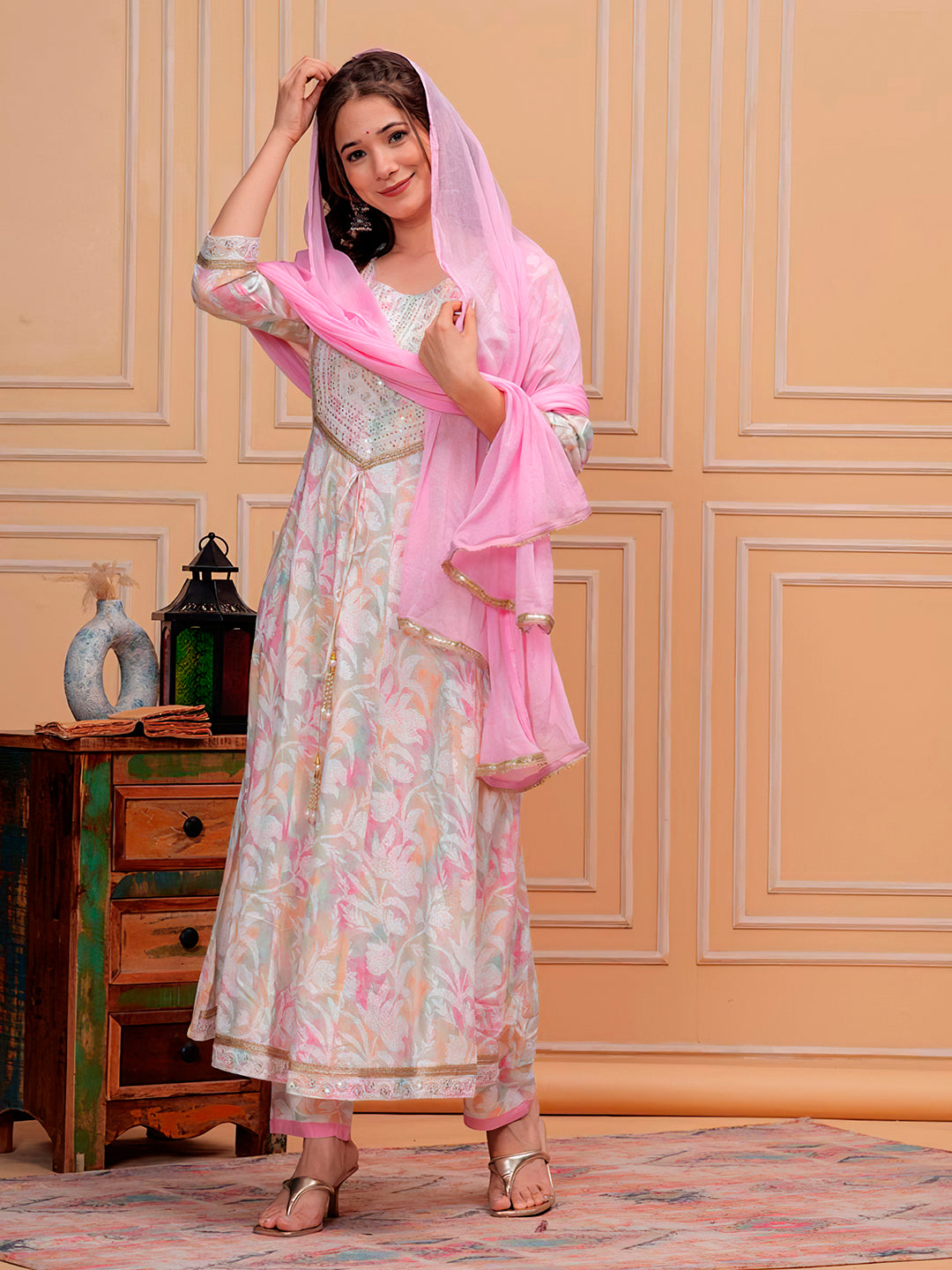 Embroidered & Floral Printed Kurta with pant & dupatta