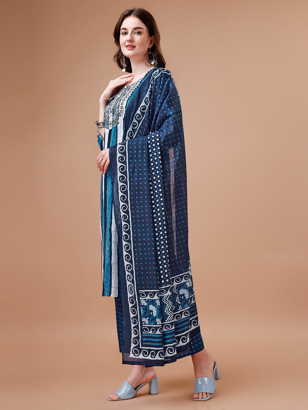 Embroidered and striped Printed Indigo Kurta with Pant & printed Dupatta