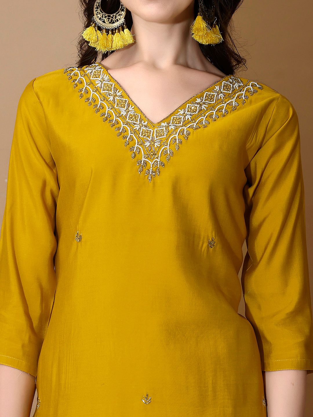 Hand embroidered Kurta with Pant & Dupatta Premium Luxury