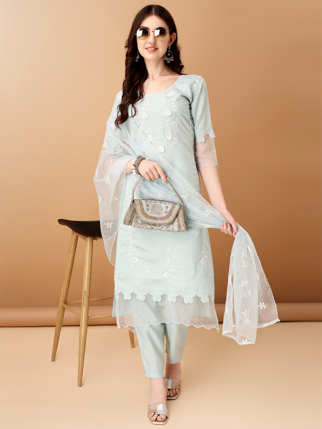 Pakistani Embroidered Kurta with pant & Organza Embroidered Dupatta