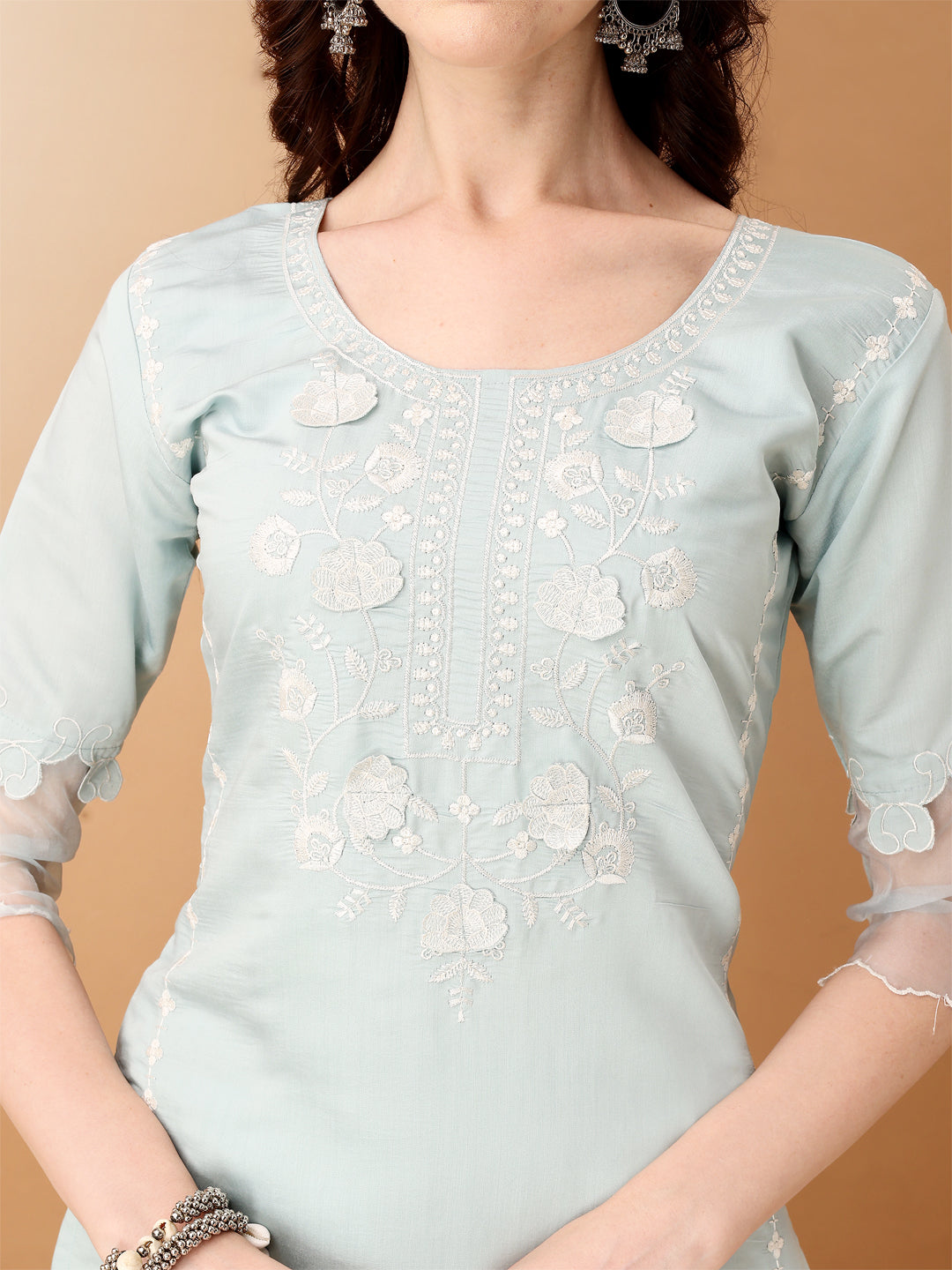 Pakistani Embroidered Kurta with pant & Organza Embroidered Dupatta