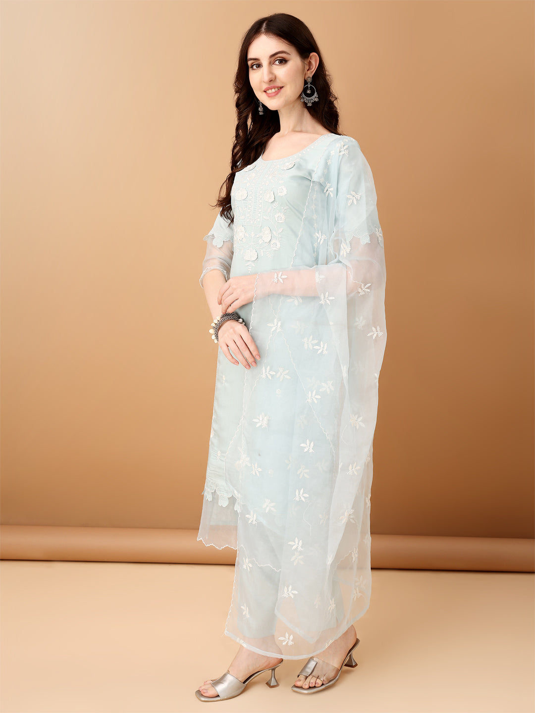 Pakistani Embroidered Kurta with pant & Organza Embroidered Dupatta