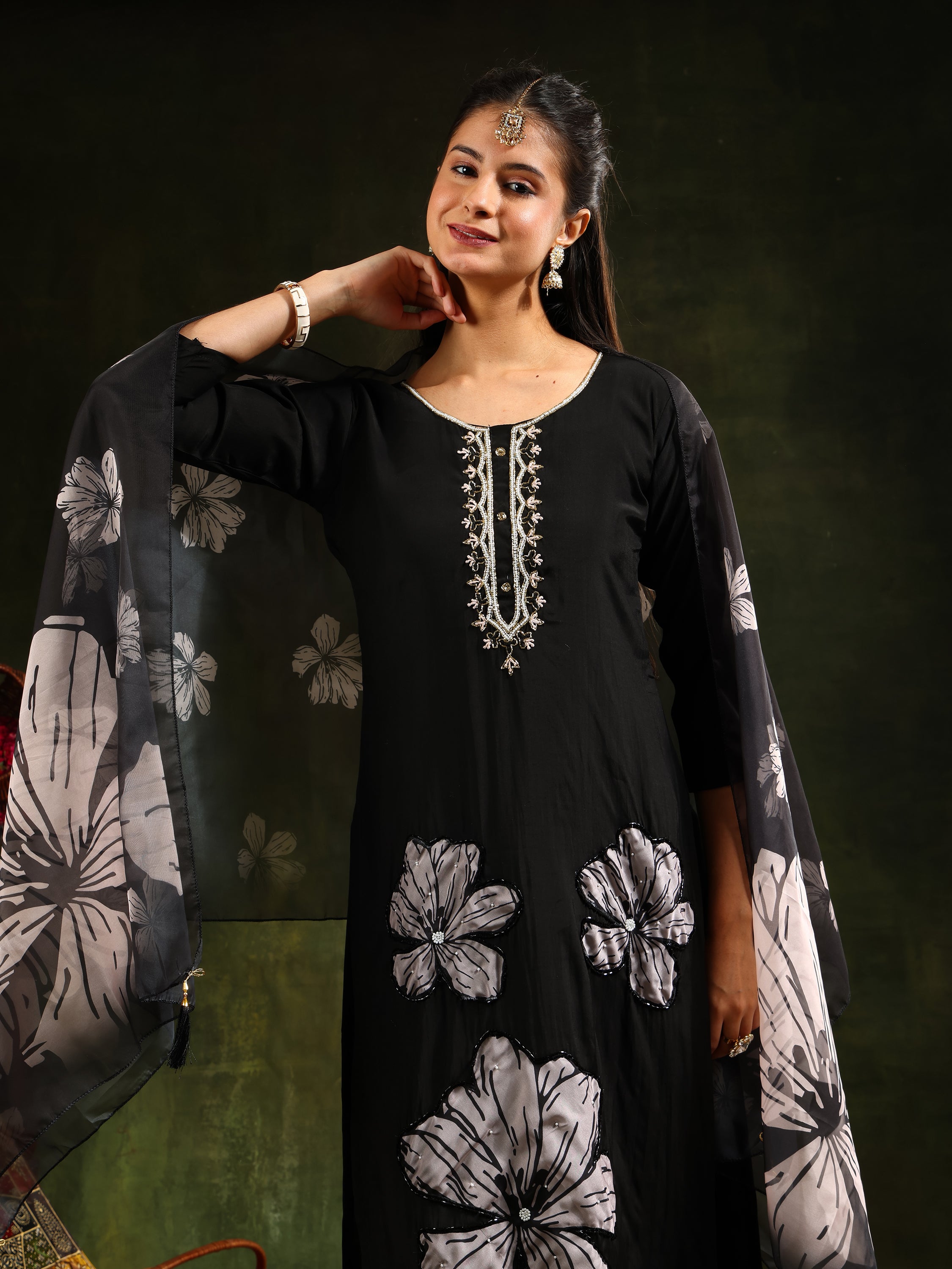 Hand Embroidered kurta with pant & printed Dupatta