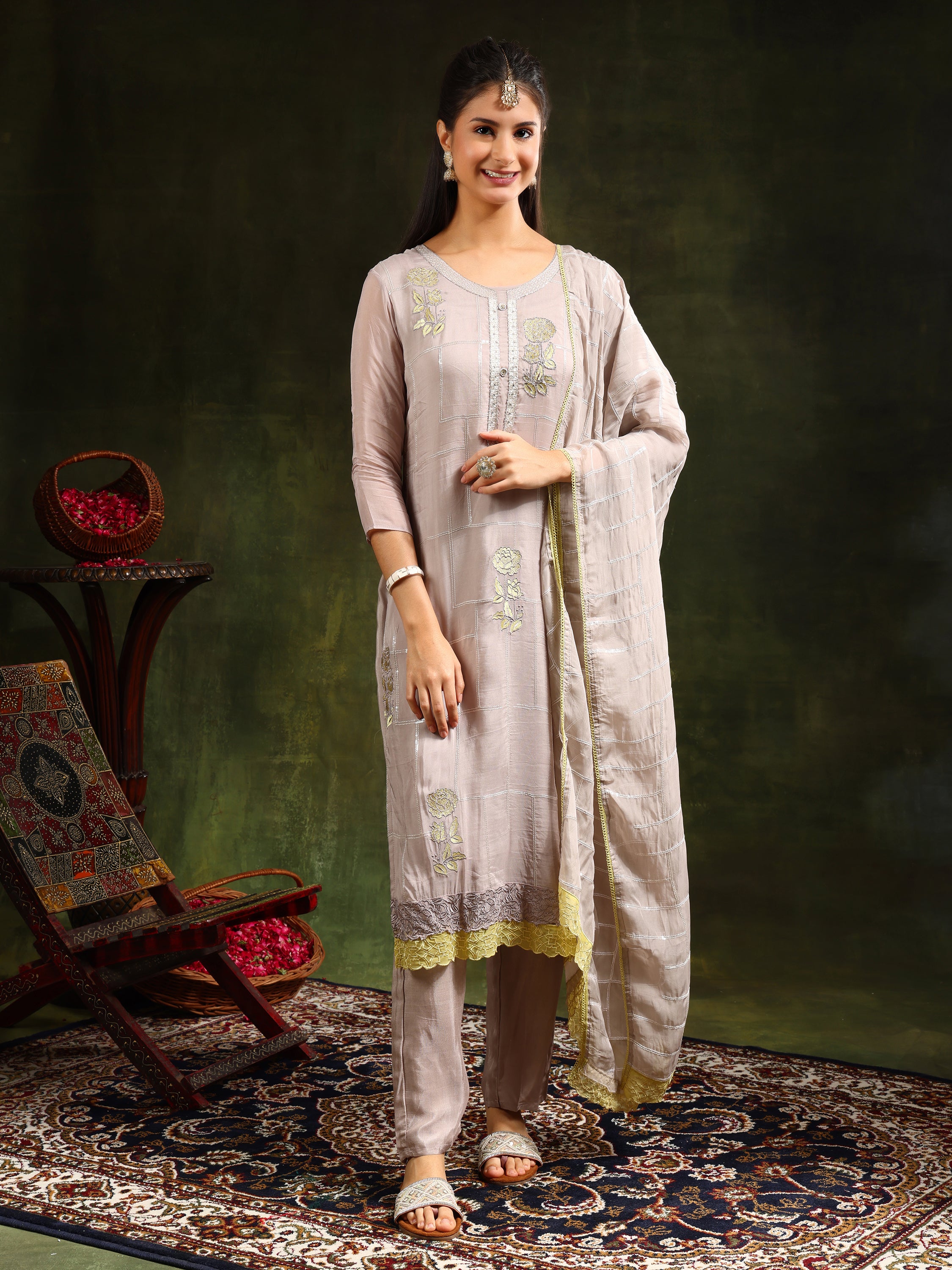 Hand embroidered kurta with pant & Organza Sequined Embroidered Dupatta