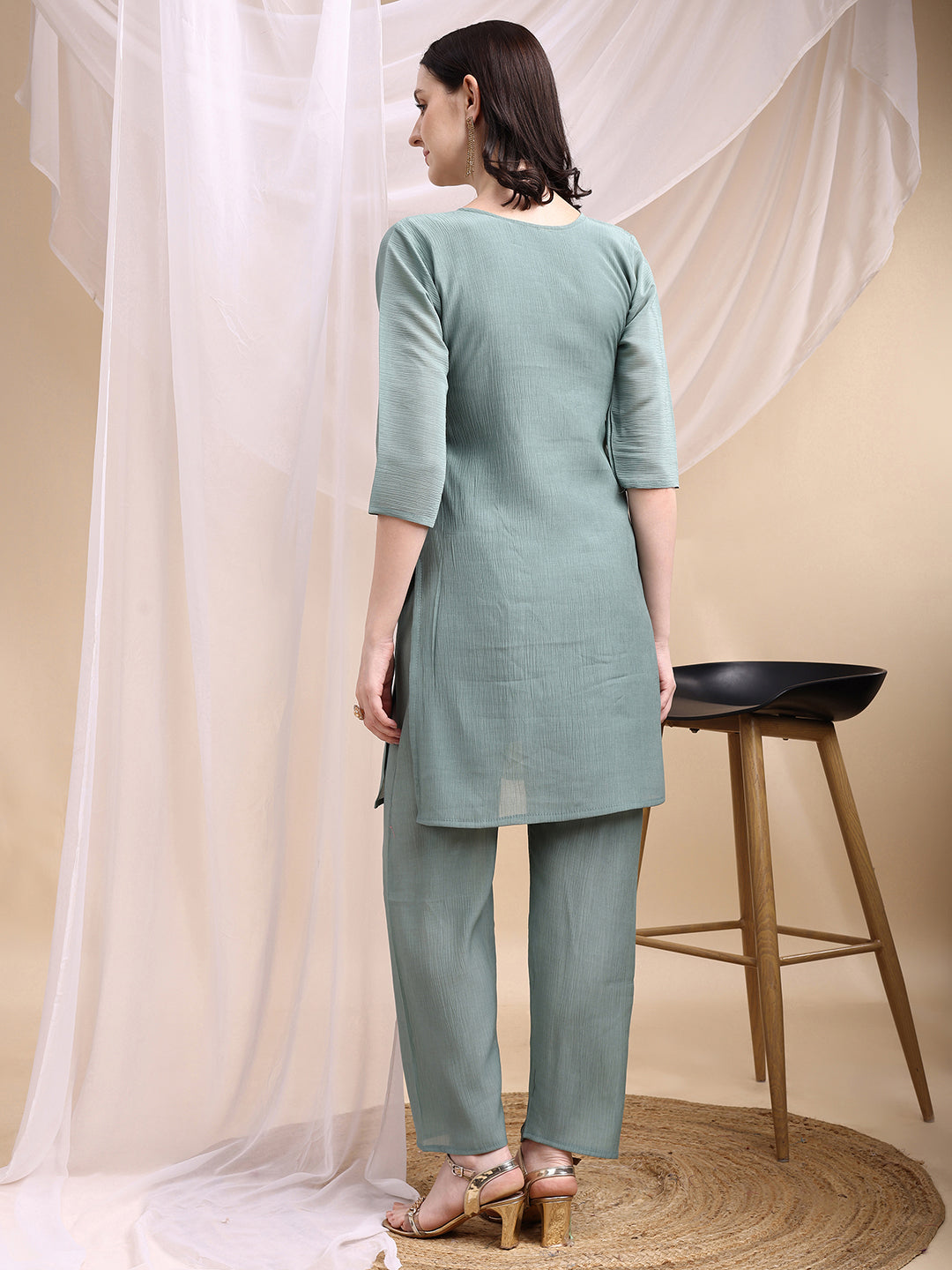 Hand Embroidered & Painted Kurta with Pant