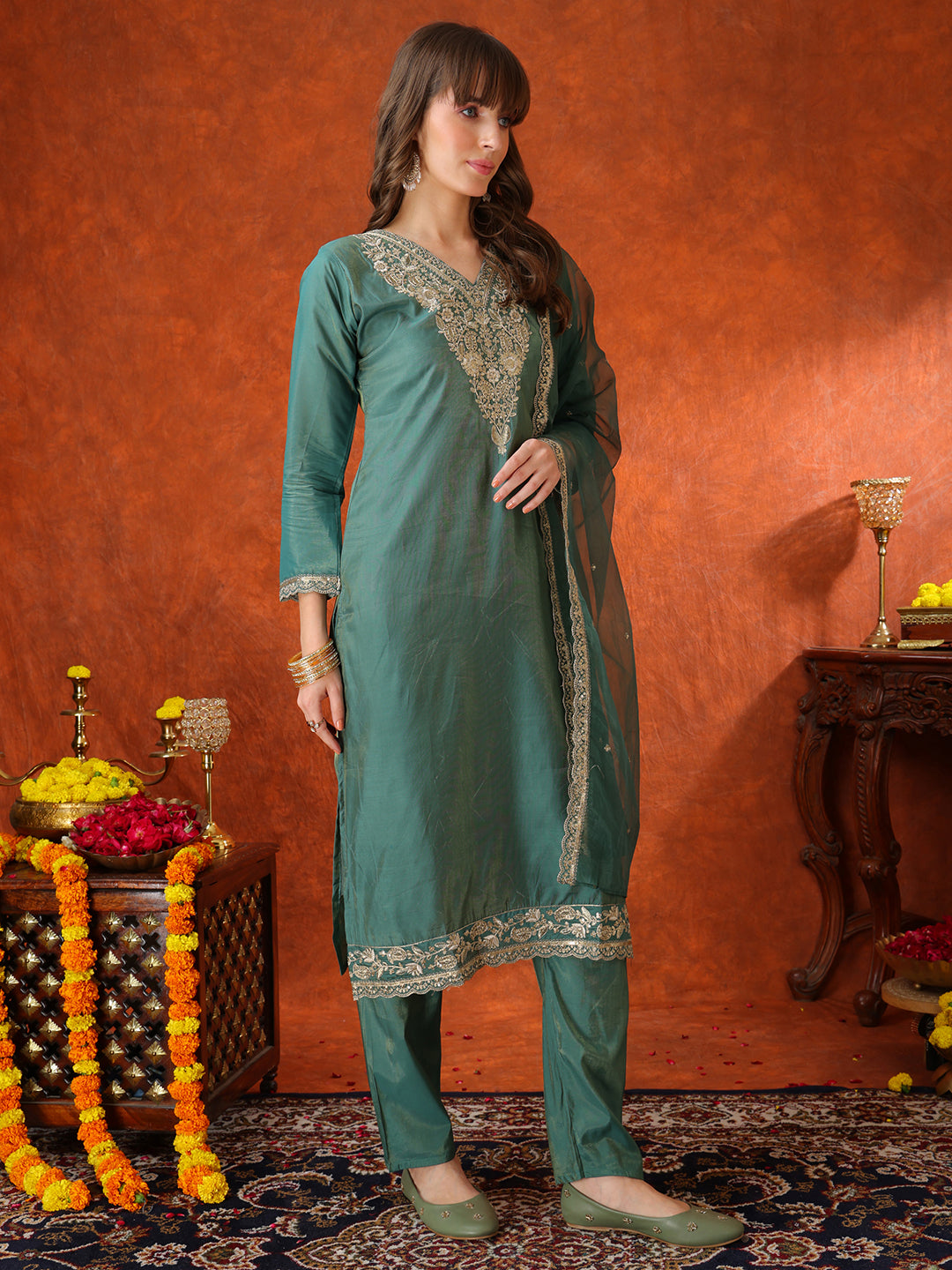 Sequin Embroidered Kurta with Pant & Embroidered Organza Dupatta