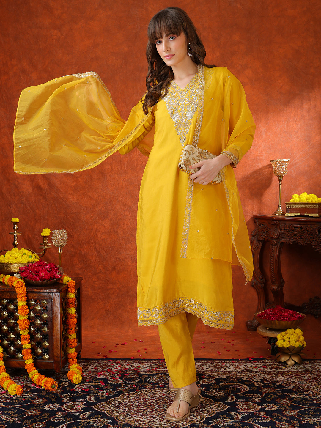 Sequin Embroidered Kurta with Pant & Embroidered Organza Dupatta