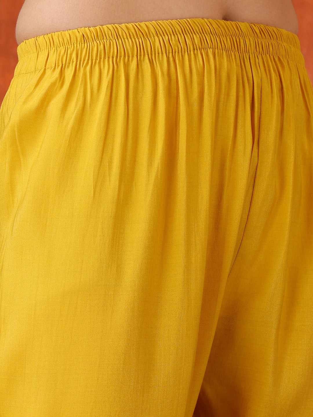Sequin Embroidered Kurta with Pant & Embroidered Organza Dupatta