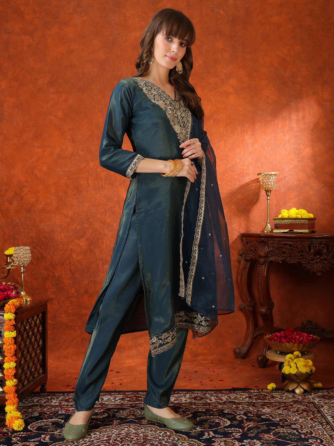 Sequin Embroidered Kurta with Pant & Embroidered Organza Dupatta