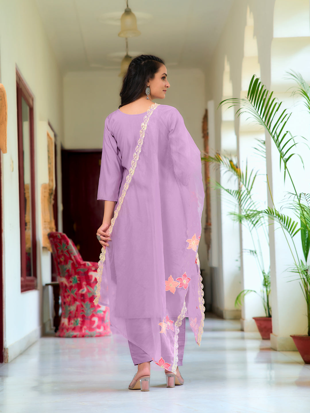 Full Front Embroidered Kurta with pant & Embroidered Organza Dupatta