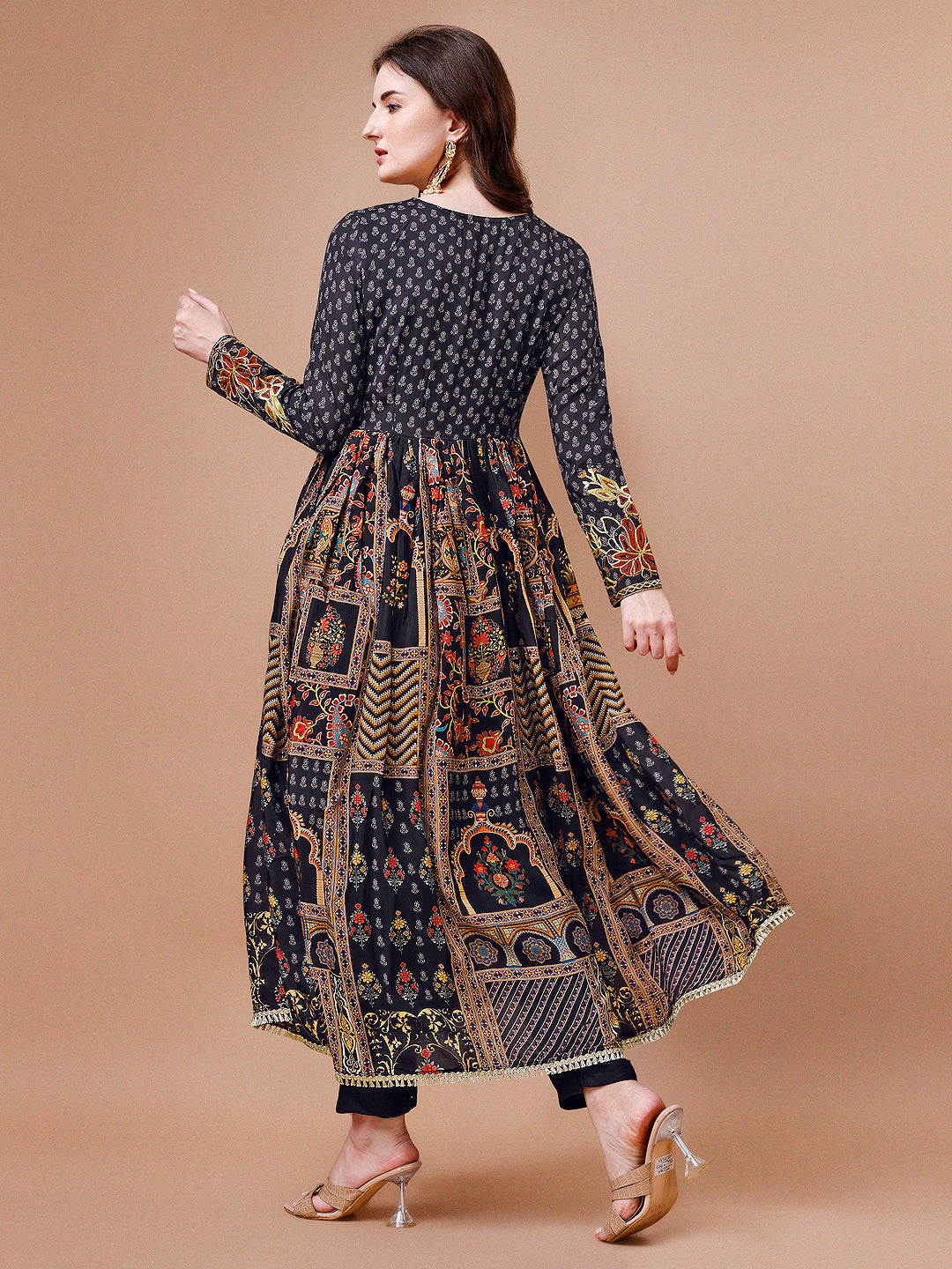 Alia Cut Muslin Printed Black Kurta With Pant And Dupatta Set