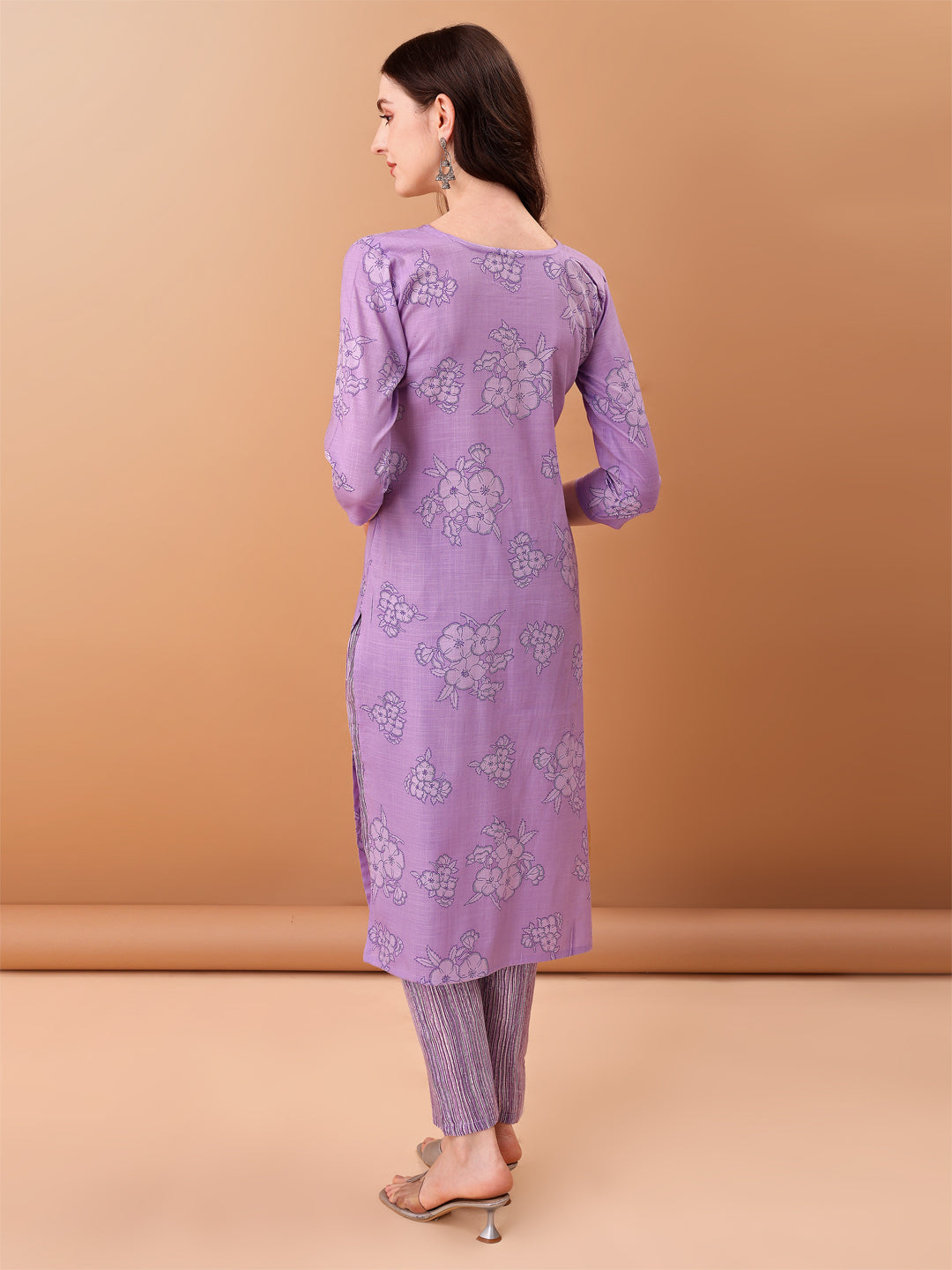 Embroidered & Printed Kurta with pant & Printed Dupatta