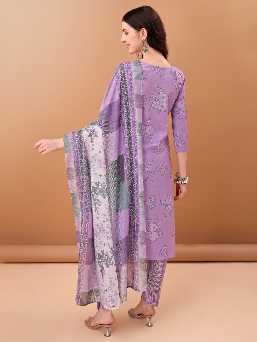 Embroidered & Printed Kurta with pant & Printed Dupatta