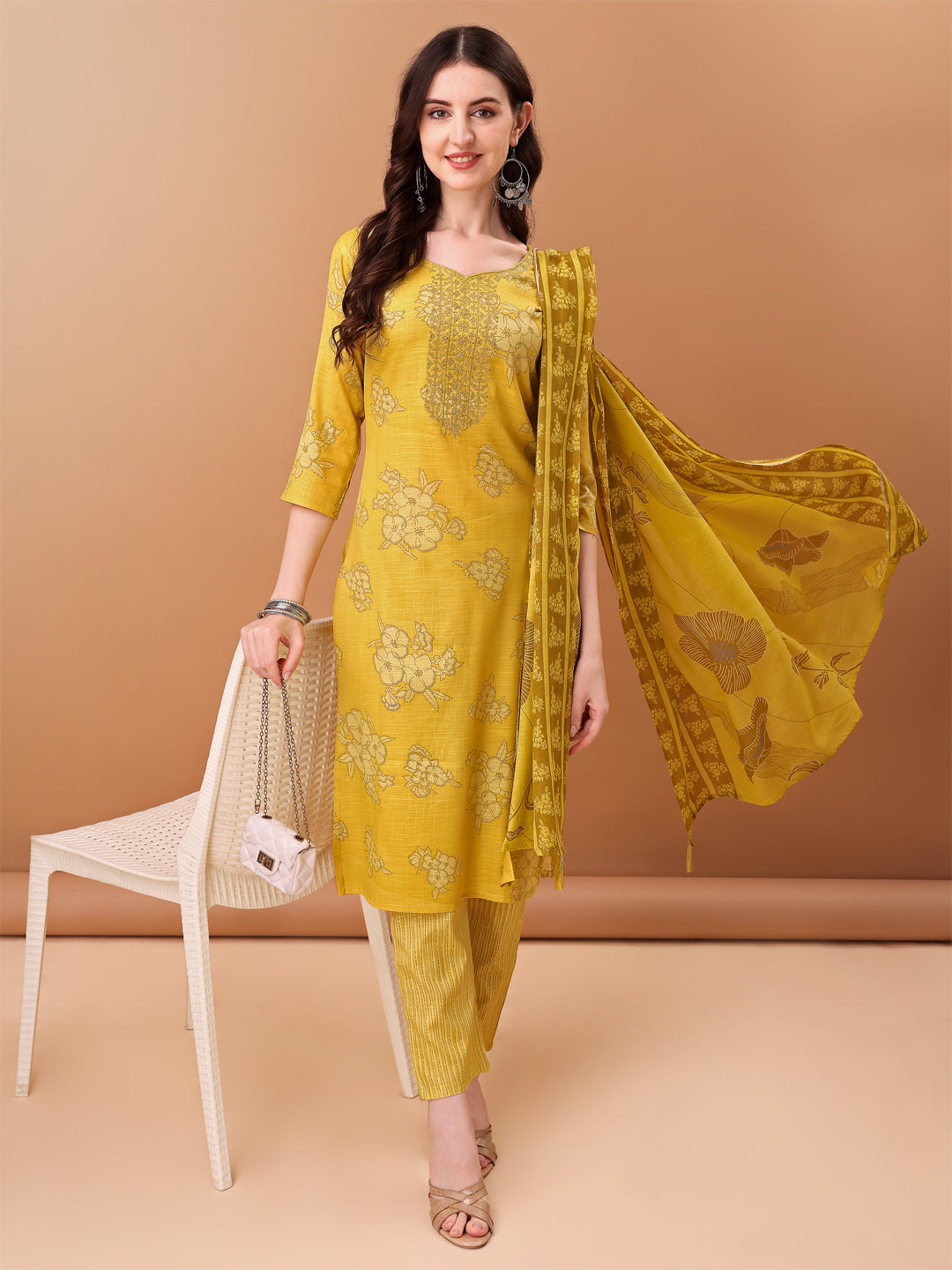 Embroidered & Printed Kurta with pant & Printed Dupatta