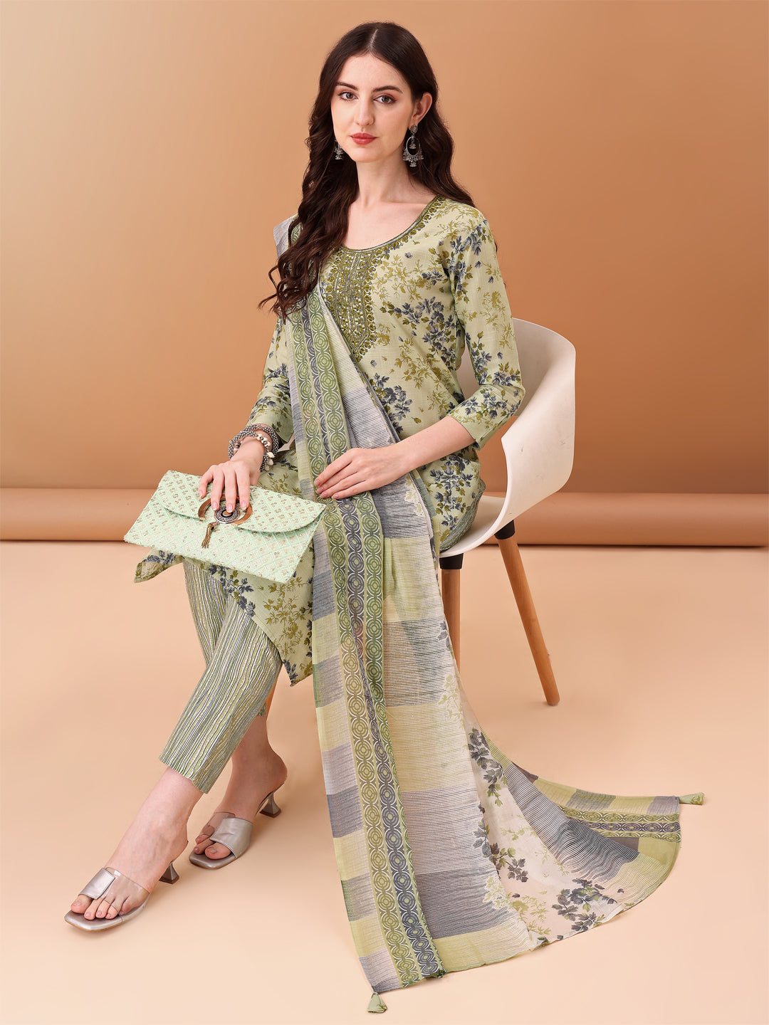 Embroidered & Floral Printed Kurta with pant & Printed Dupatta