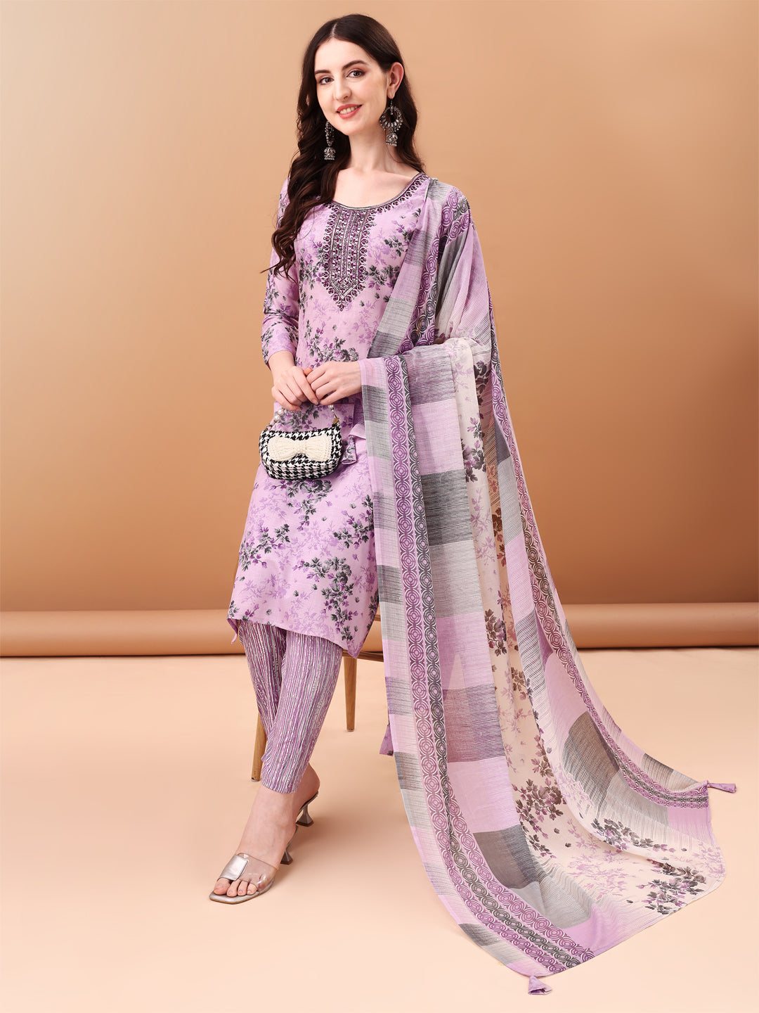 Embroidered & Floral Printed Kurta with pant & Printed Dupatta