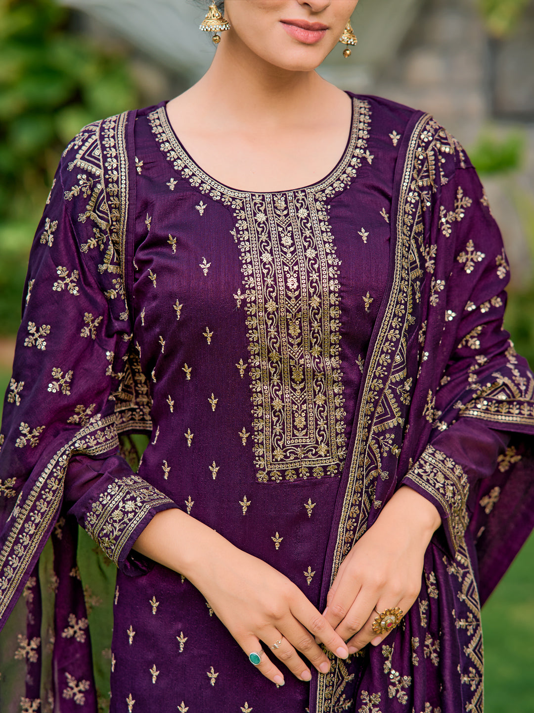 Embroidered kurta with pant & Embroidered Dupatta