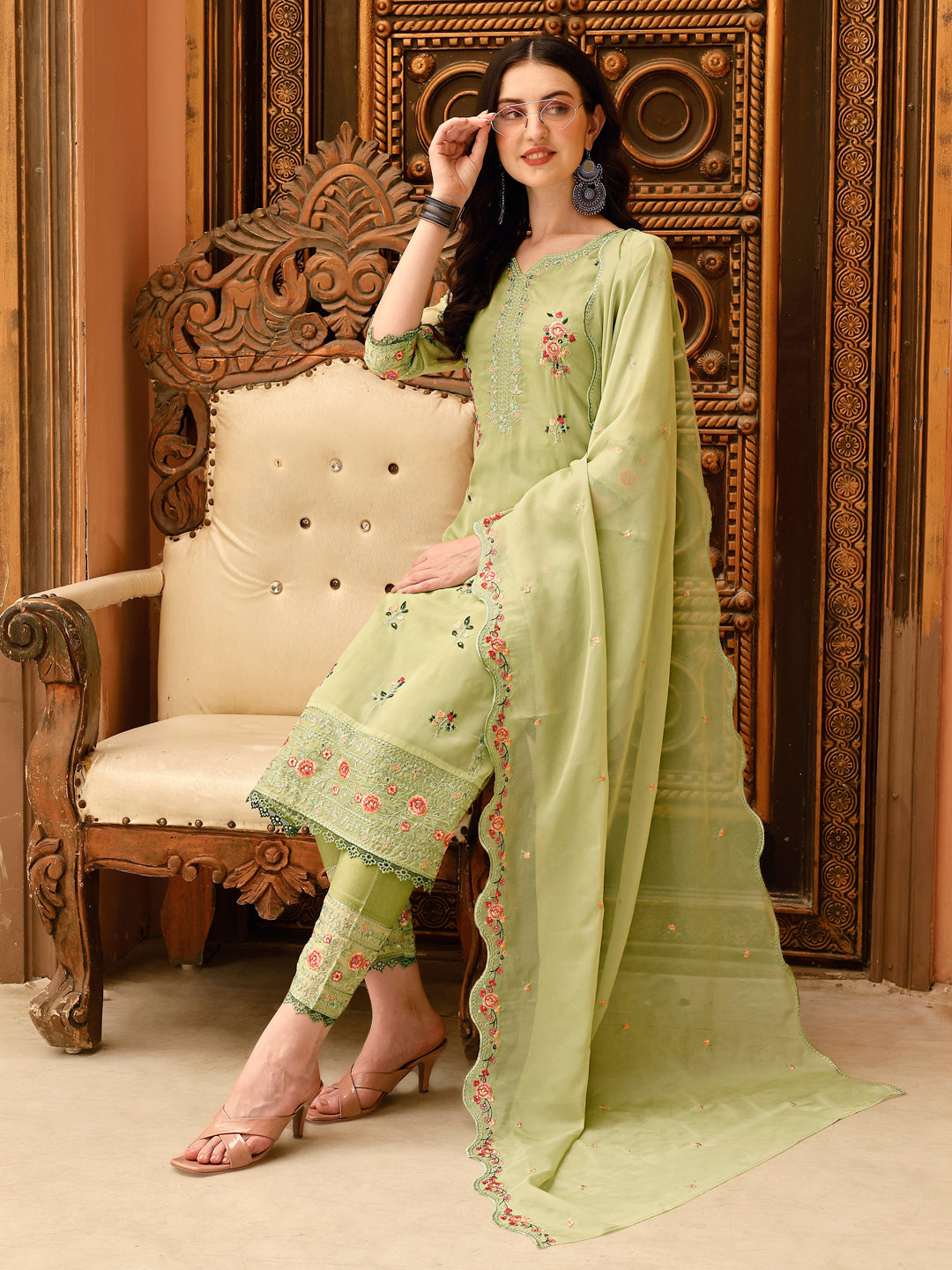 Pakistani Embroidered Kurta with Embroidered pant & Embroidered Dupatta Premium Luxury