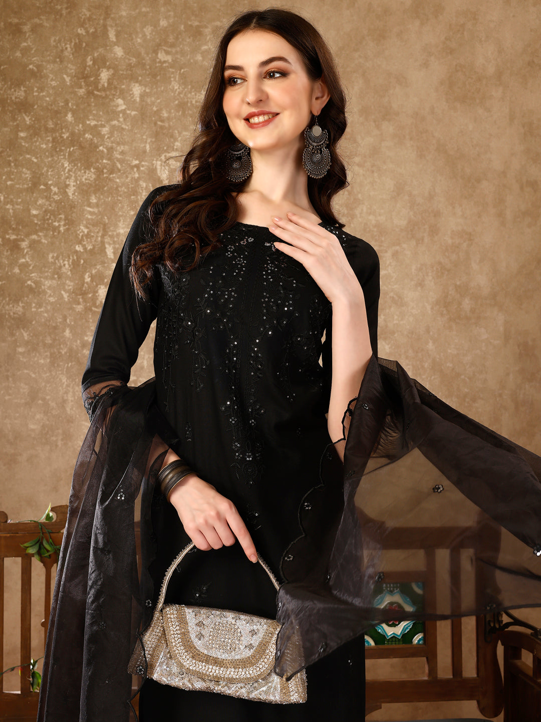 Pakistani Sequinned Embroidered Kurta with Pant & Embroidered Organza Dupatta luxury premium