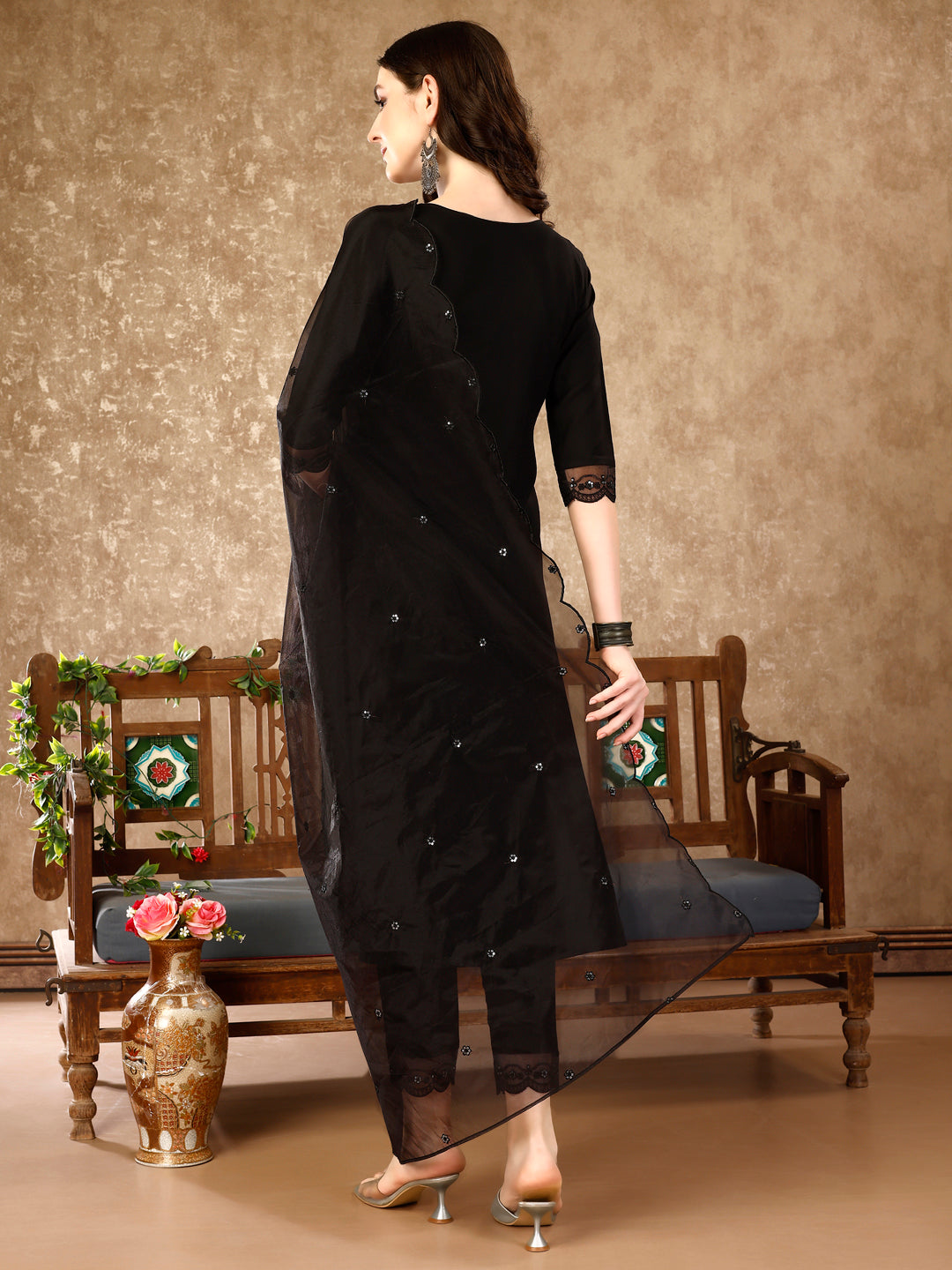 Pakistani Sequinned Embroidered Kurta with Pant & Embroidered Organza Dupatta luxury premium