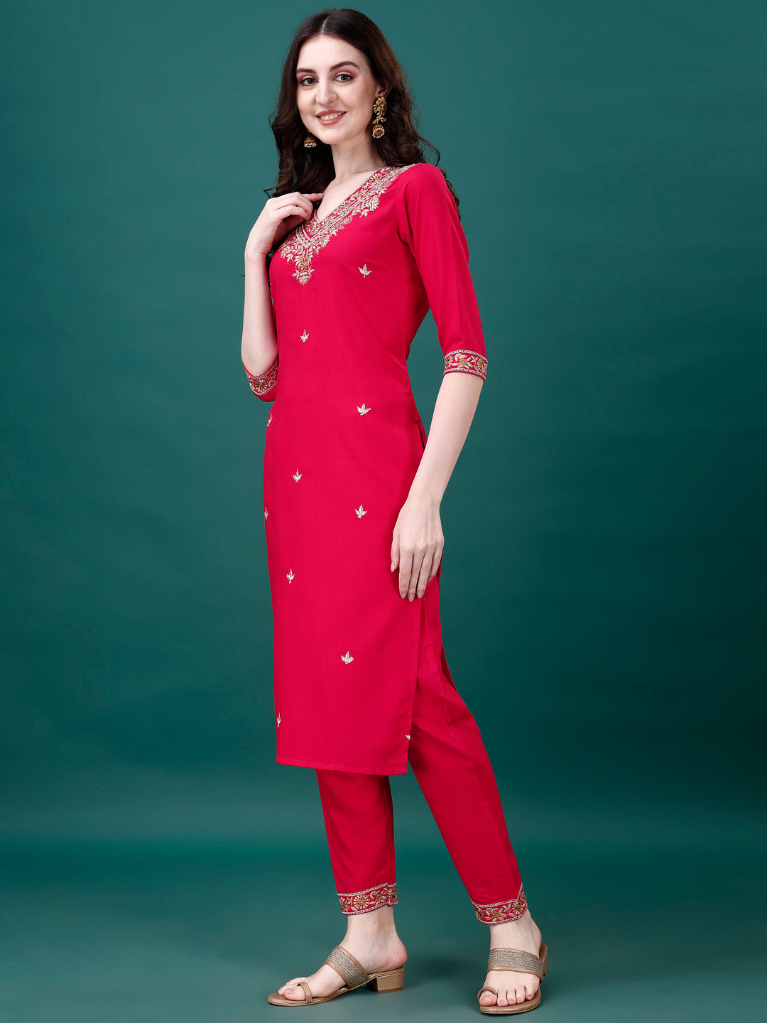 Embroidered Kurta with pant & Embroidered & Printed Dupatta