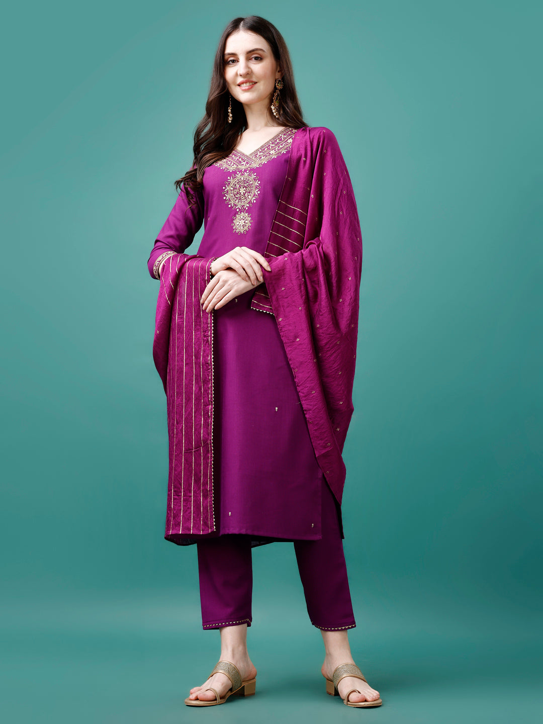 Embroidered kurta with Pant & Chanderi Dupatta