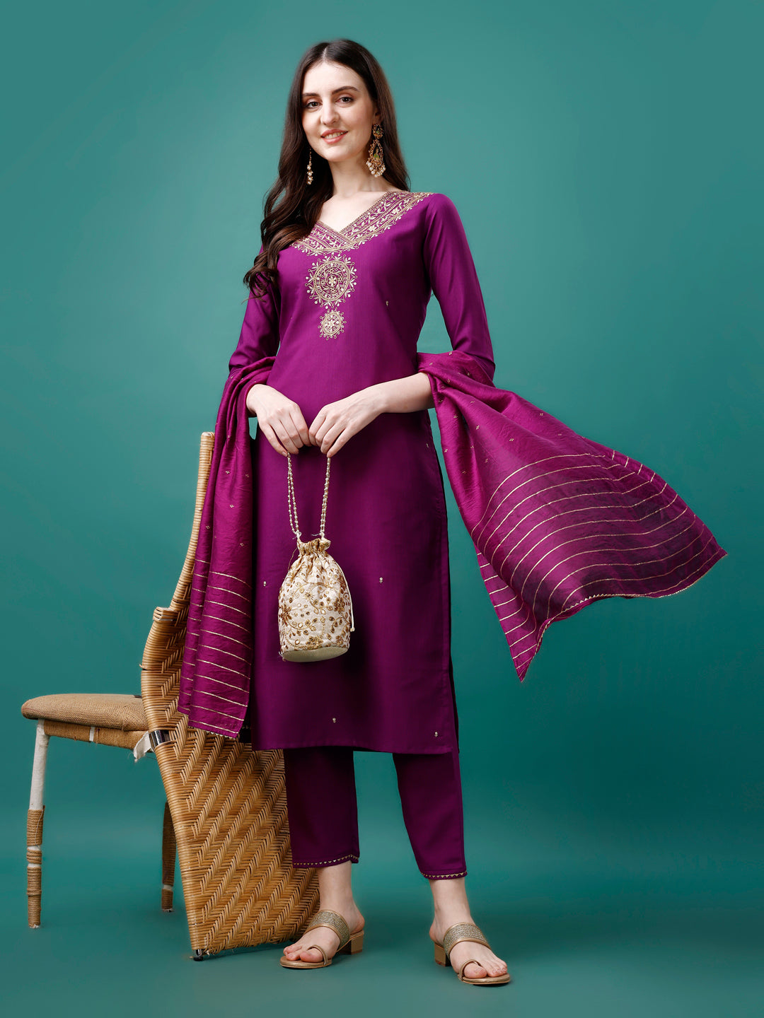 Embroidered kurta with Pant & Chanderi Dupatta