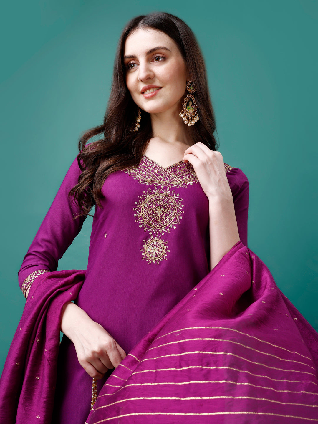 Embroidered kurta with Pant & Chanderi Dupatta