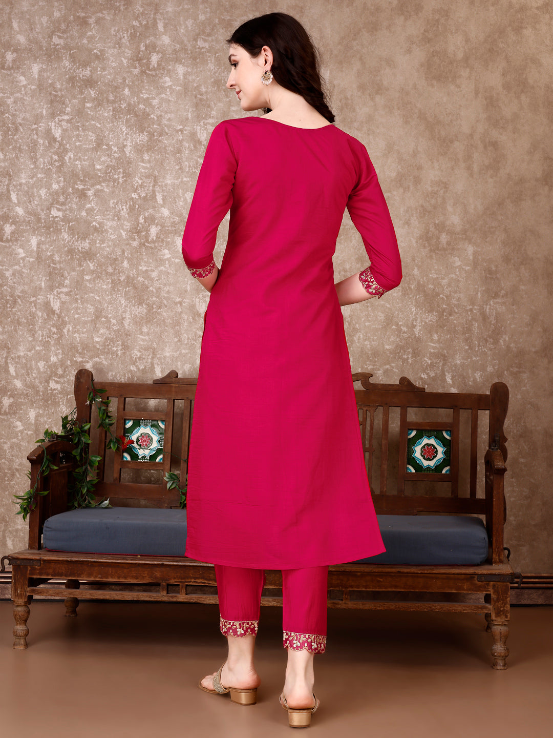 Embroidered Kurta With pant & Embroidered Dupatta