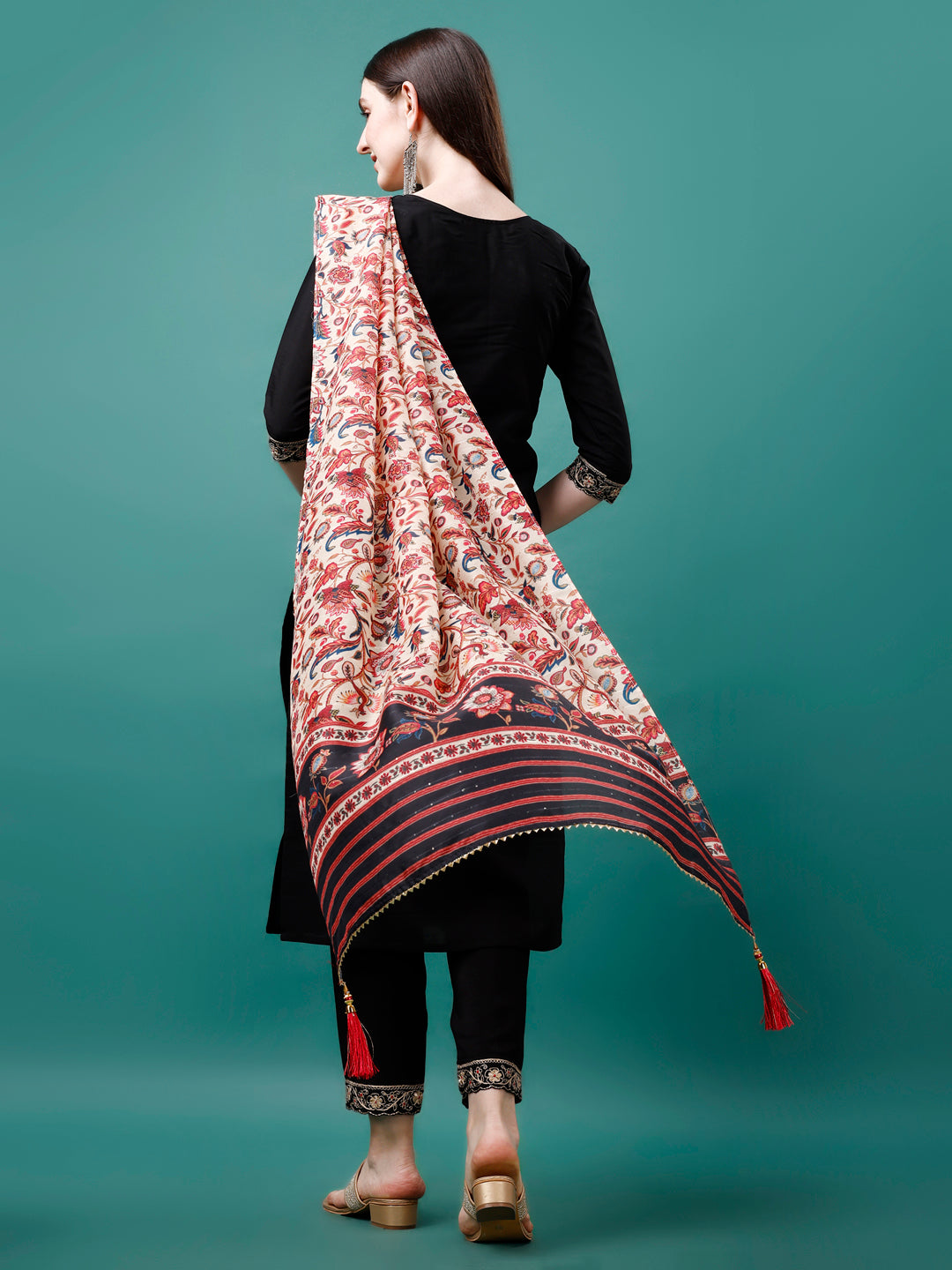 Hand Embroidered Kurta with pant & Printed Dupatta