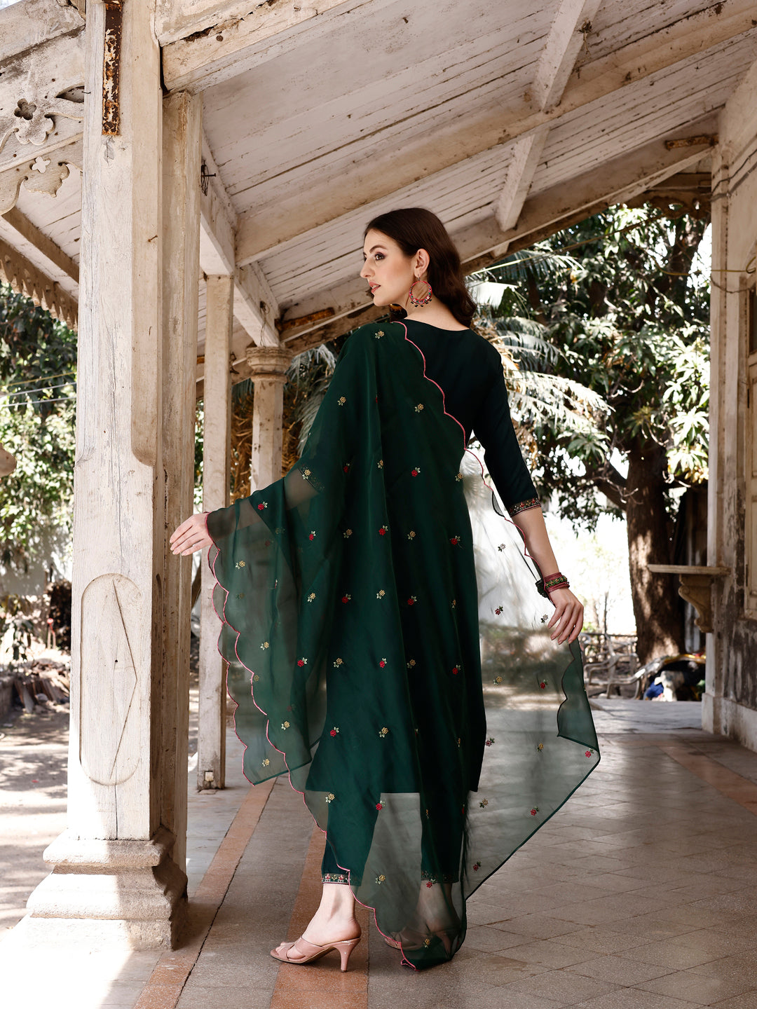 Embroidered Kurta with Pant & Organza Embroidered Dupatta premium