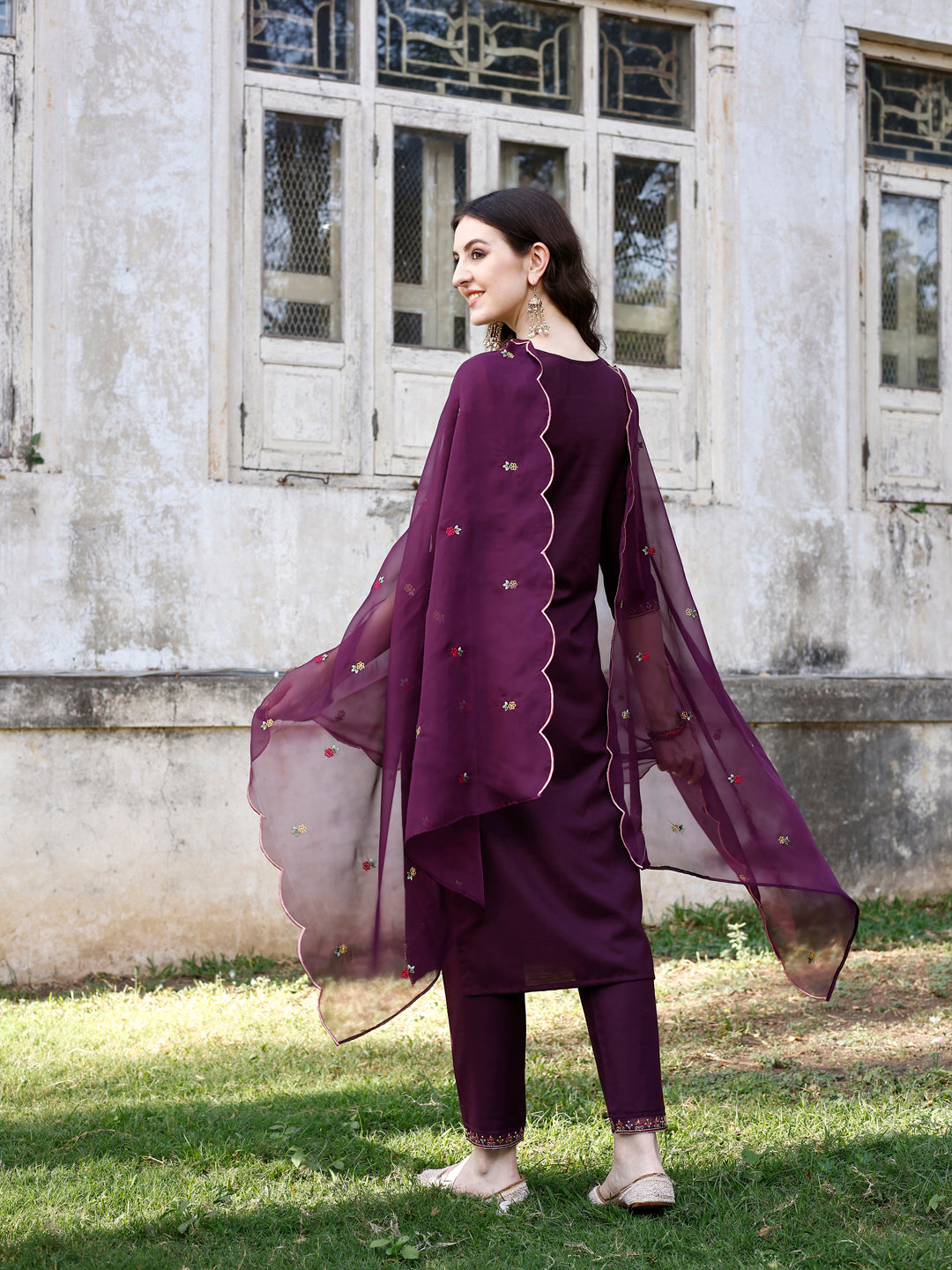 Embroidered Kurta with Pant & Organza Embroidered Dupatta premium