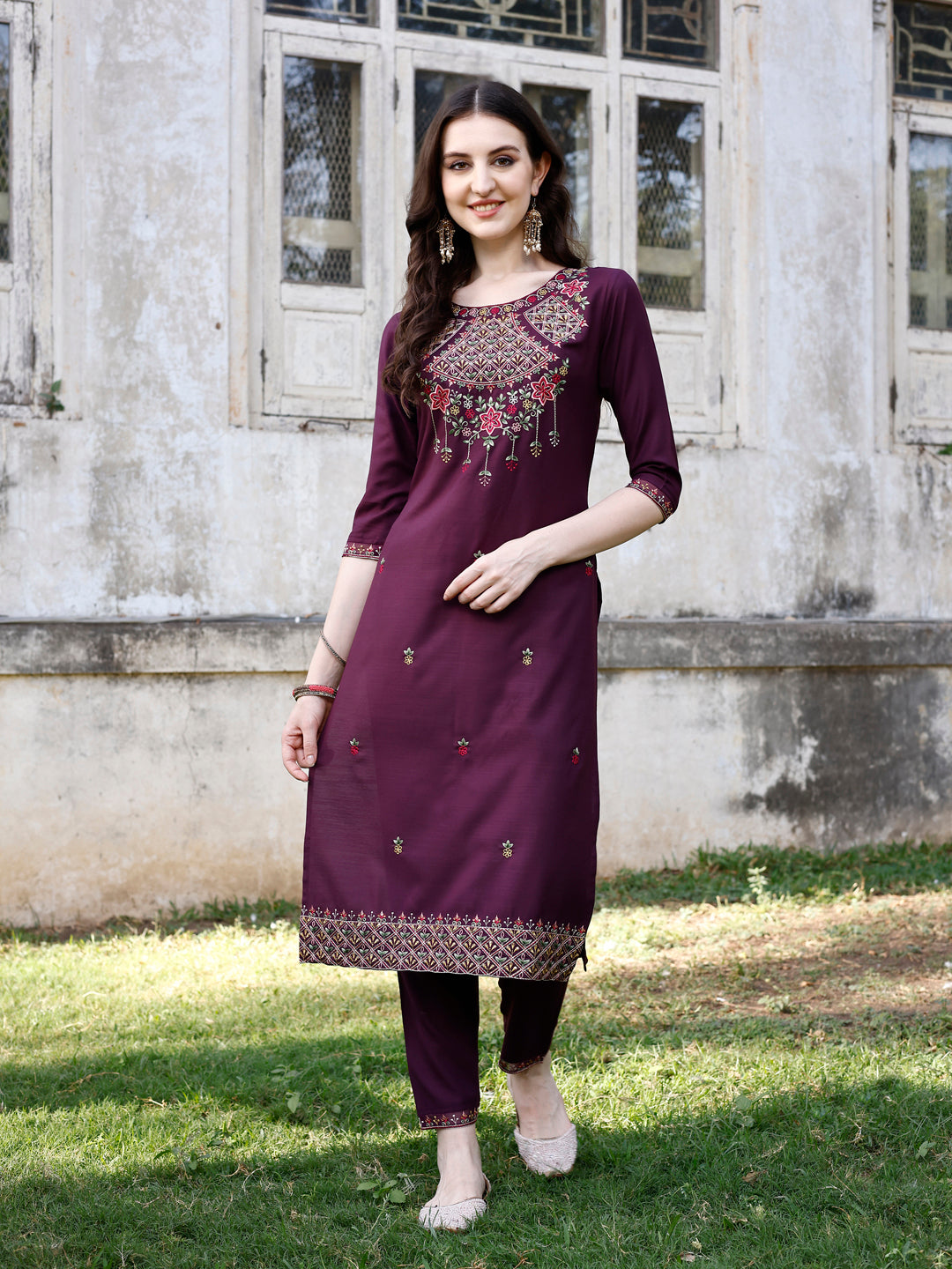 Embroidered Kurta with Pant & Organza Embroidered Dupatta premium