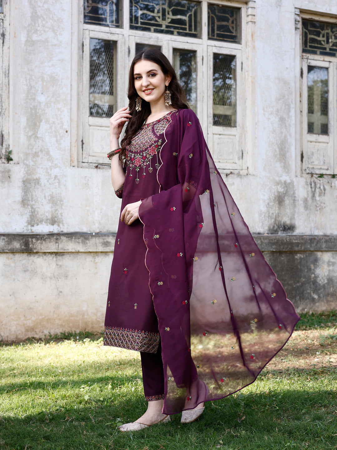 Embroidered Kurta with Pant & Organza Embroidered Dupatta premium