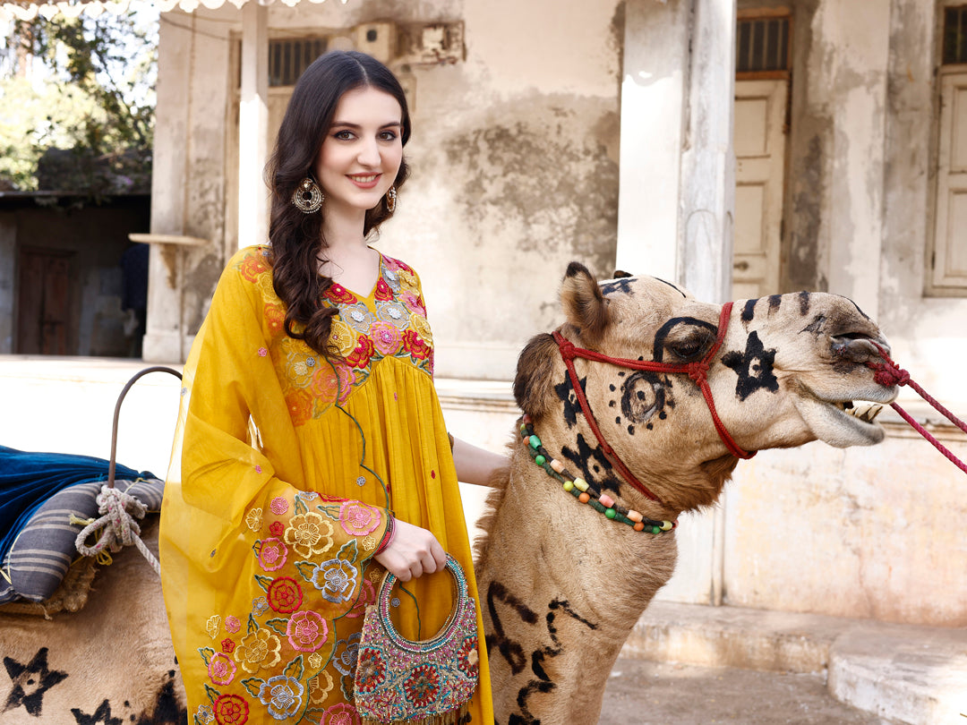 Alia Cut Hand Embroidered & Floral Embroidered Kurta with Pant & Organza Embroidered Dupatta Luxury Premium