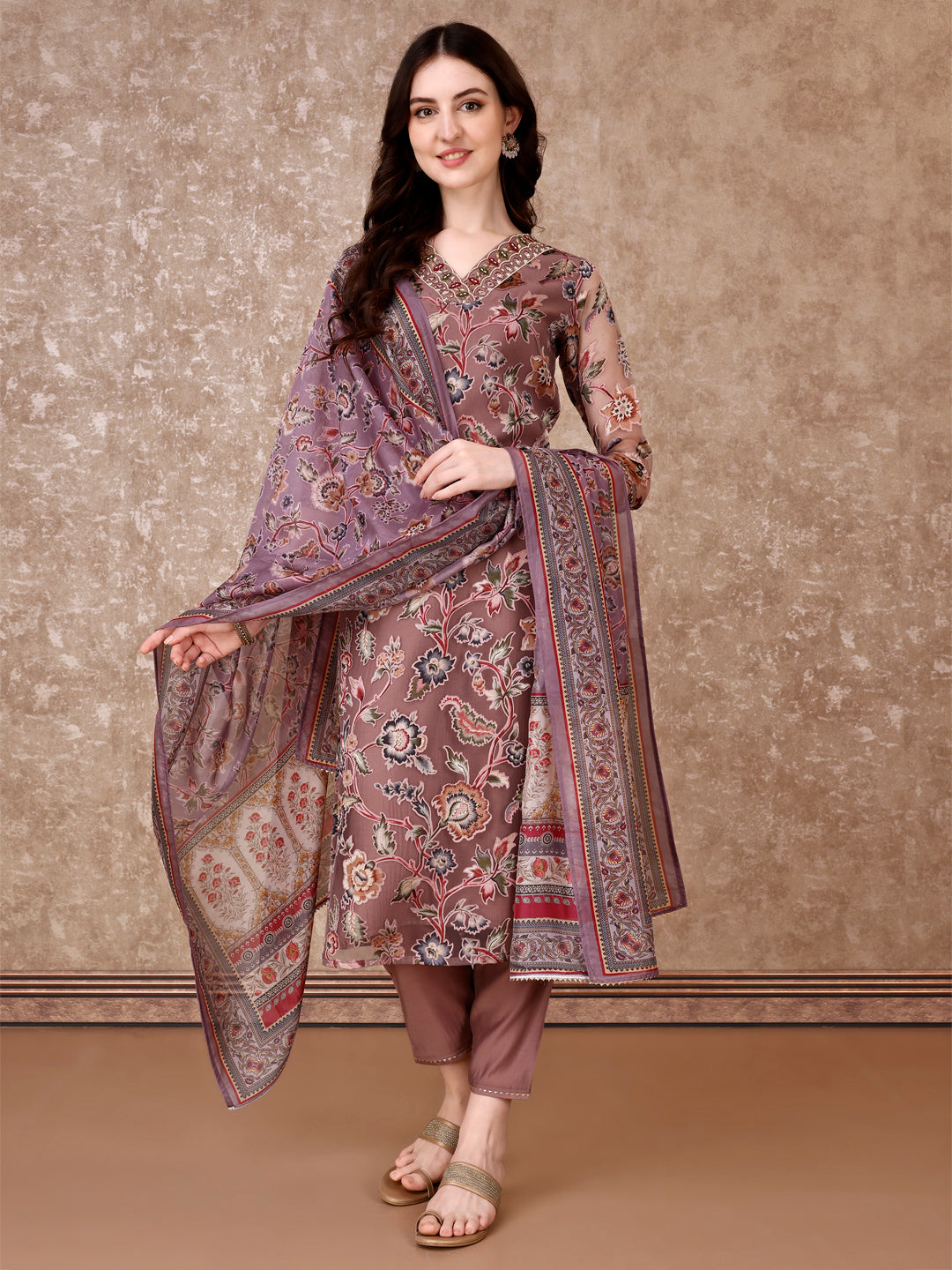 Hand Embroidered & Brasso Kurta with pant & organza printed Dupatta