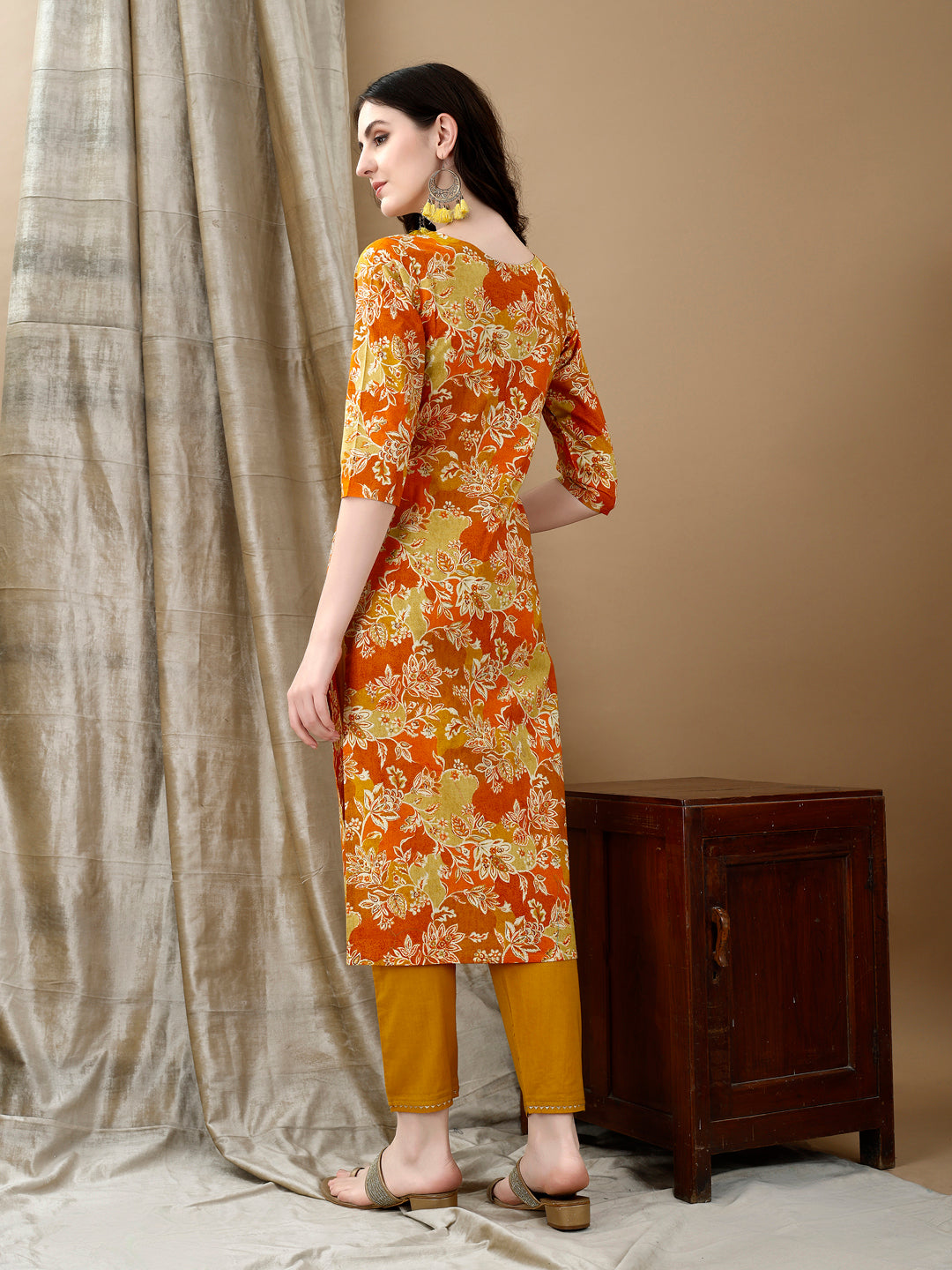 Embroidered & Floral Printed Kurta with Pant & Dupatta