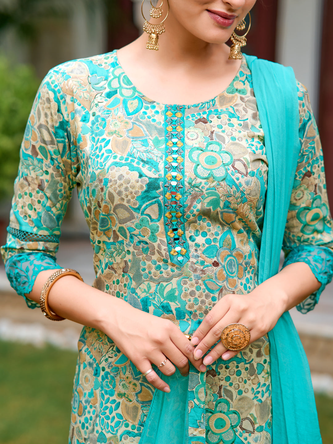 Embroidered & Floral printed Kurta with pant & dupatta