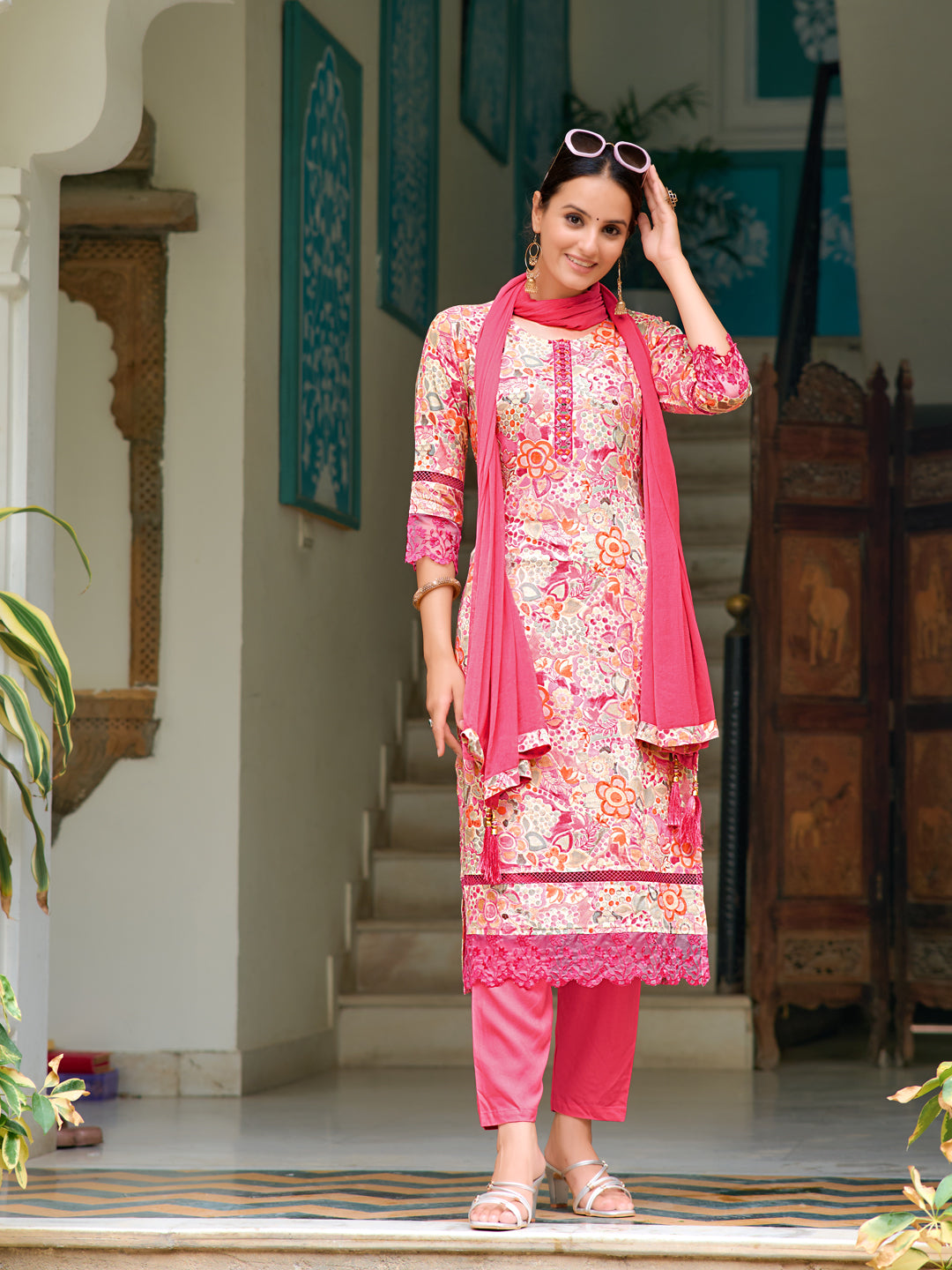 Embroidered & Floral printed Kurta with pant & dupatta