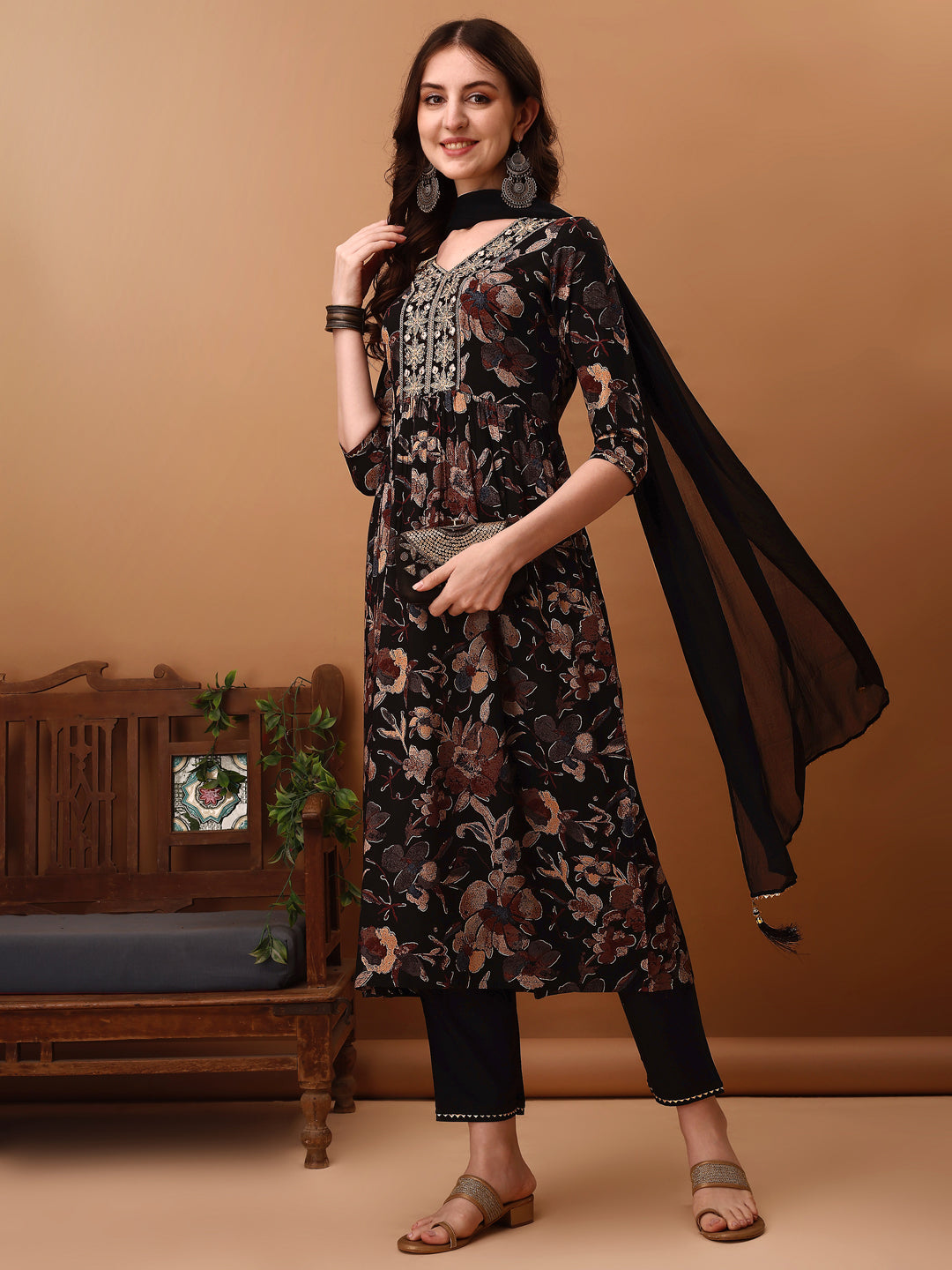 Flared Embroidered & Floral Printed kurta with pant & dupatta