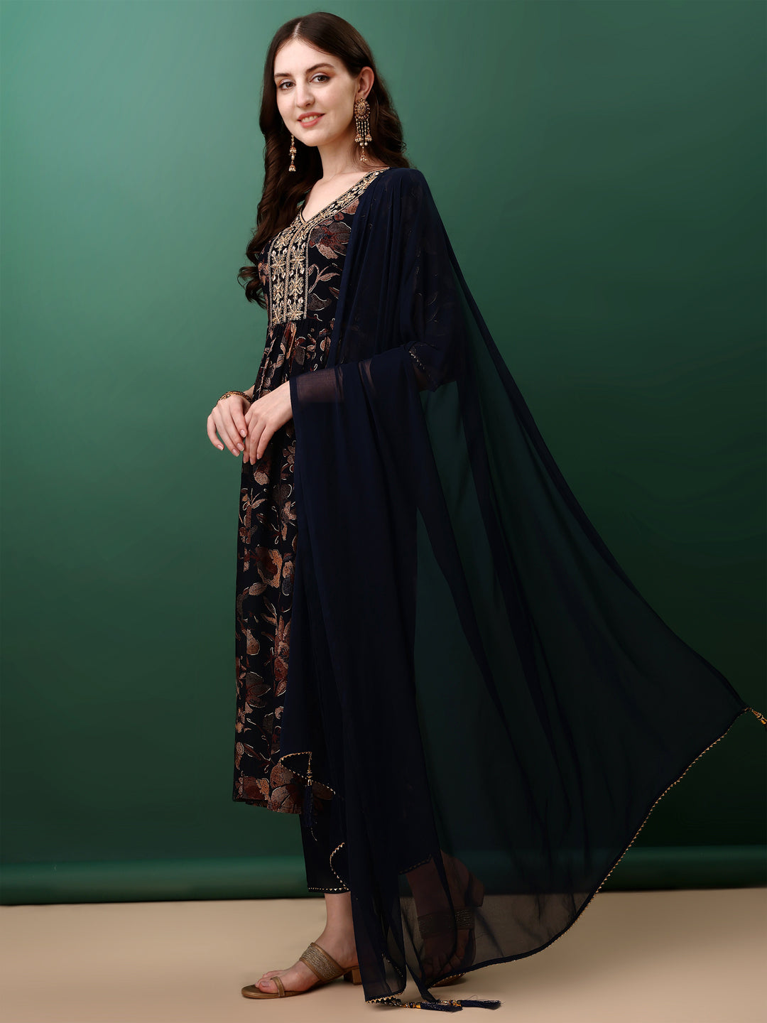 Flared Embroidered & Floral Printed kurta with pant & dupatta