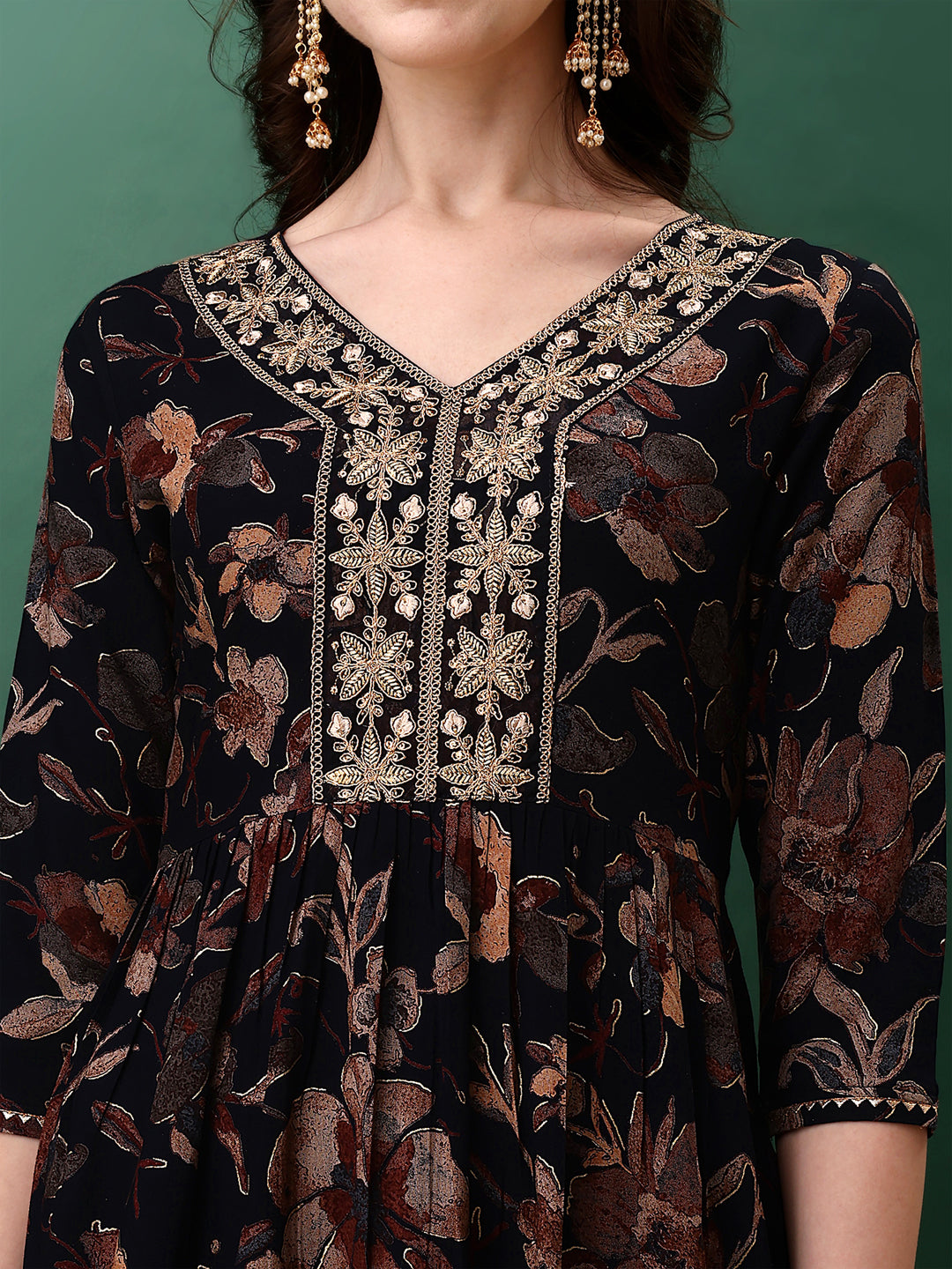 Flared Embroidered & Floral Printed kurta with pant & dupatta