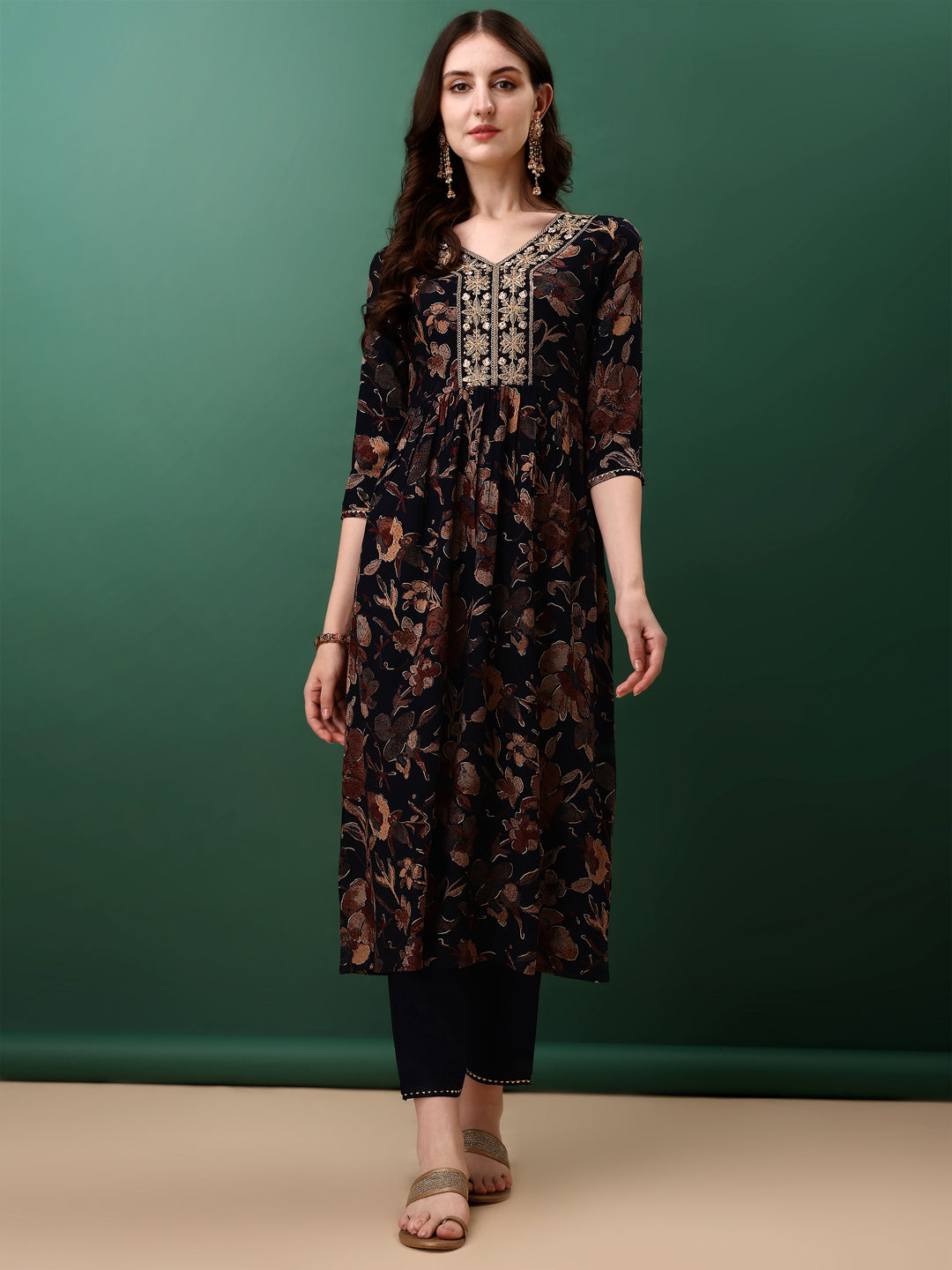 Flared Embroidered & Floral Printed kurta with pant & dupatta