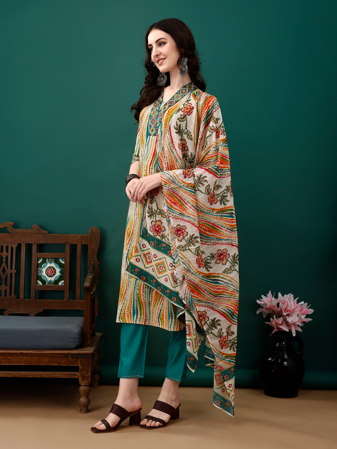 Mirror Embroidery and Shibori Printed Kurta with pant & dupatta