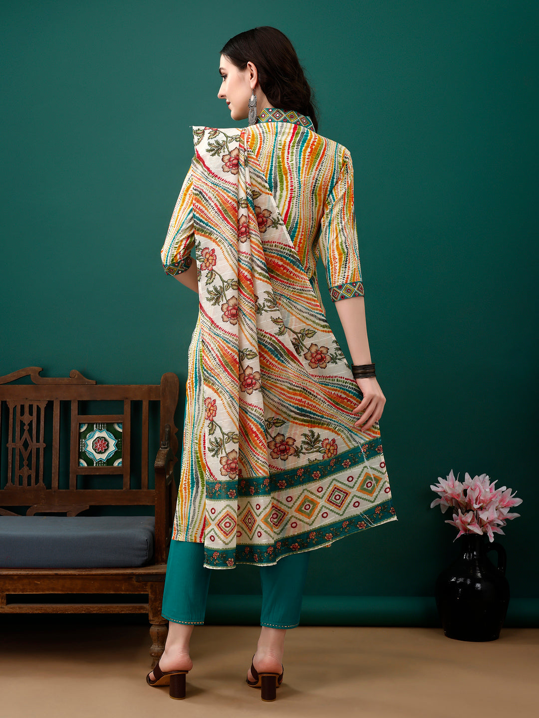 Mirror Embroidery and Shibori Printed Kurta with pant & dupatta