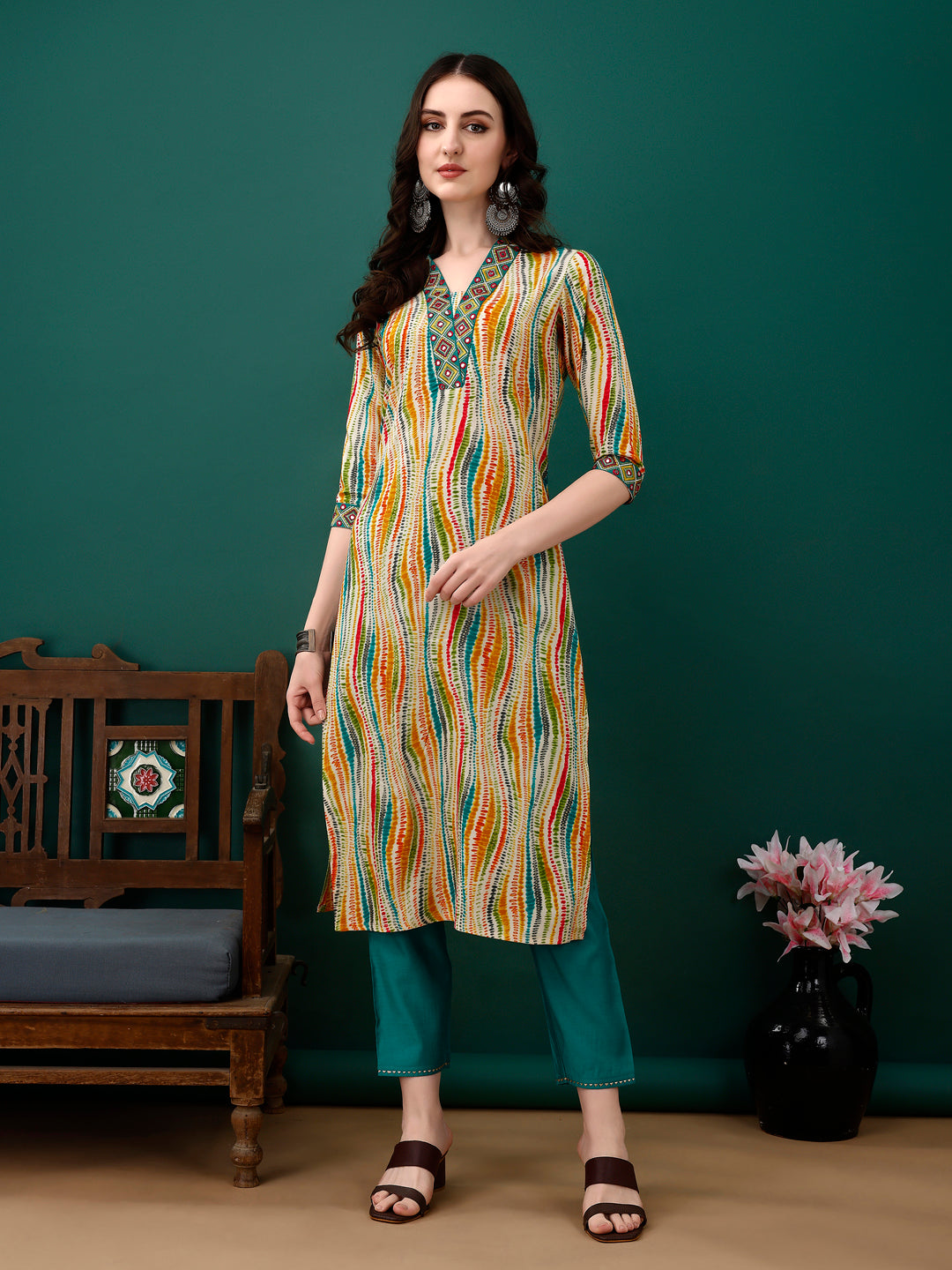 Mirror Embroidery and Shibori Printed Kurta with pant & dupatta