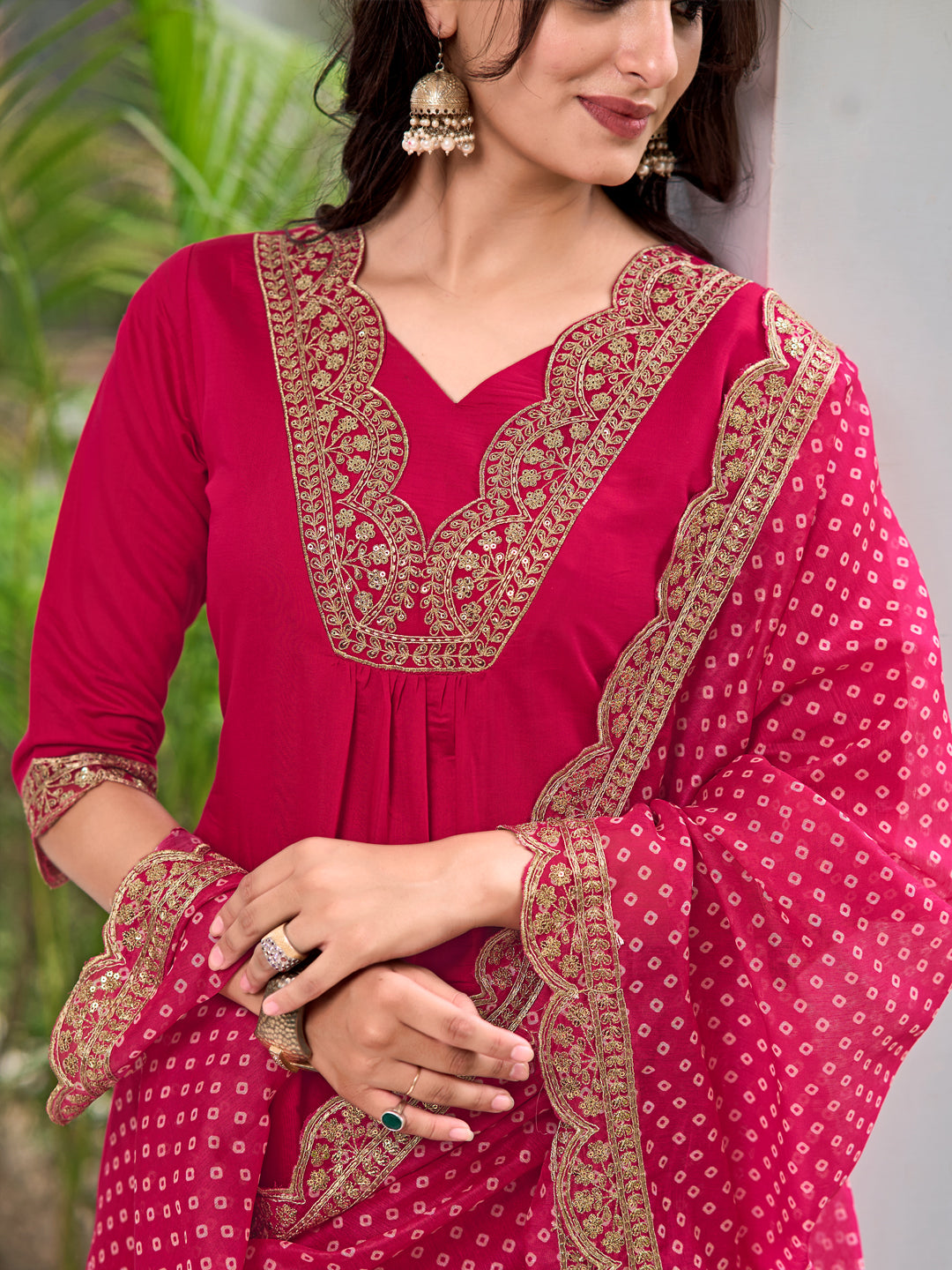 Embroidered Kurta with pant & Bandhani printed Embroidered Dupatta