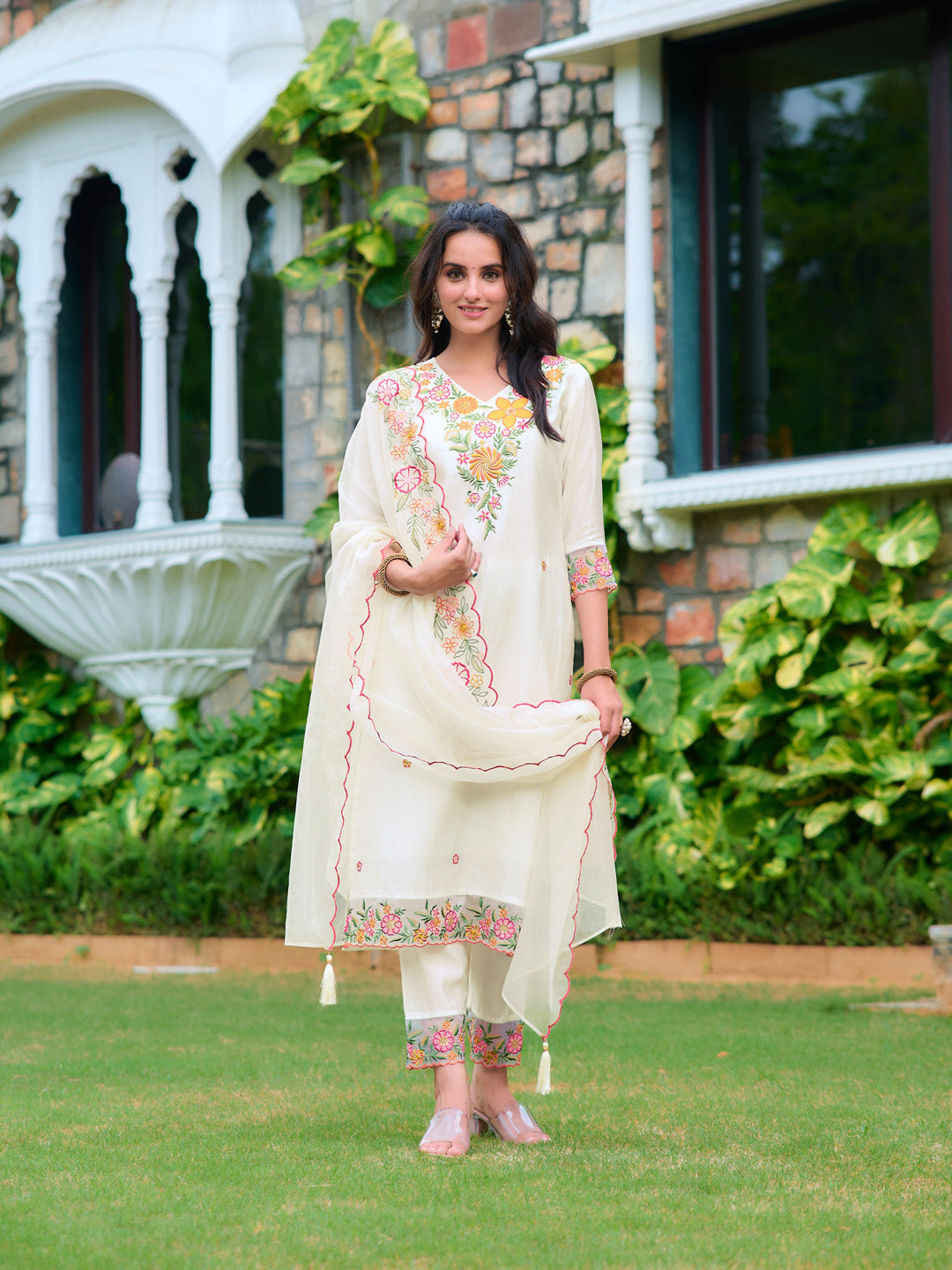 Embroidered Kurta with Pant & Organza Embroidered Dupatta