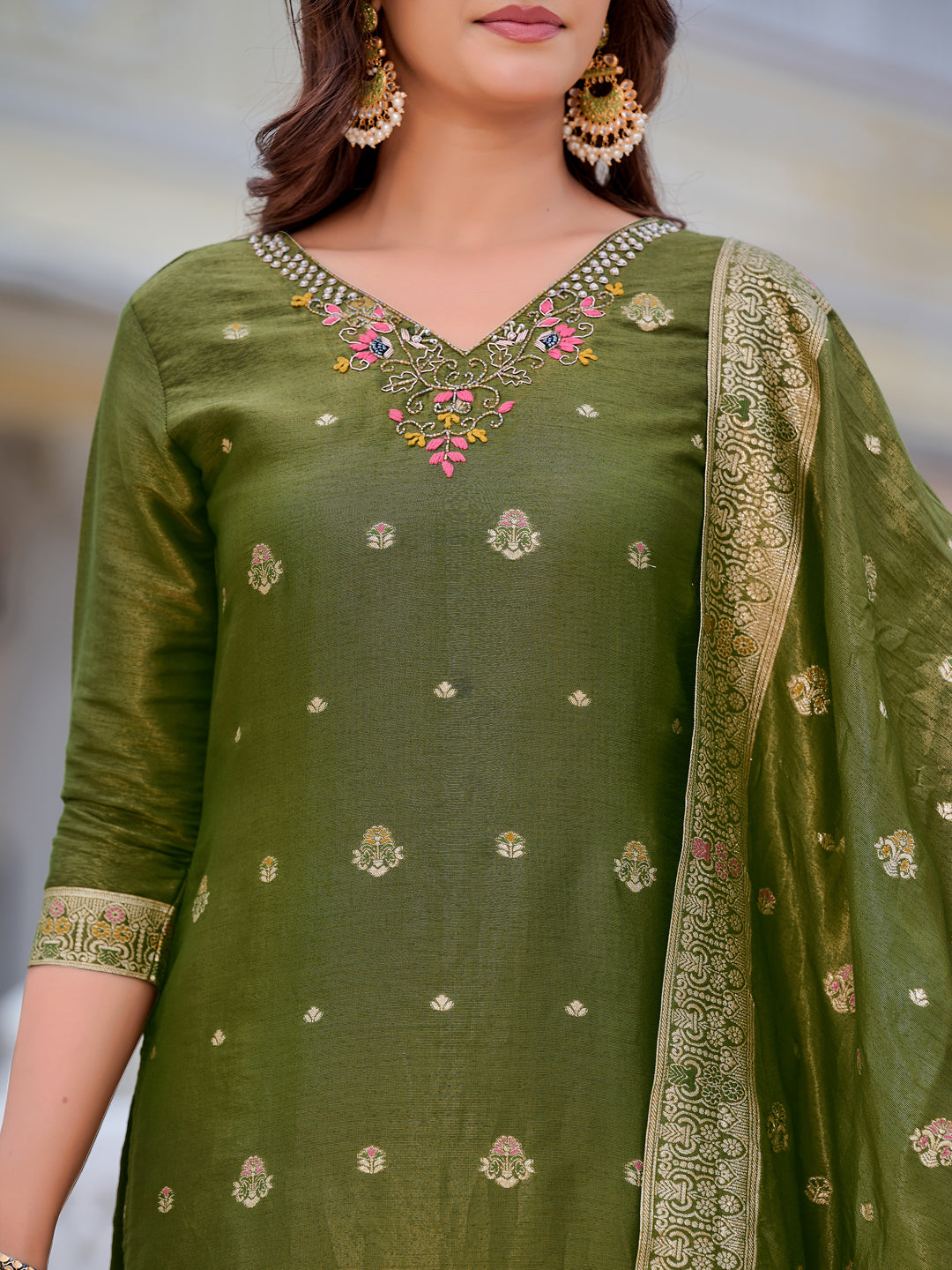 Pure Banarasi Jacquard Hand Embroidered Kurta with Pant & Banarasi Jacquard Dupatta